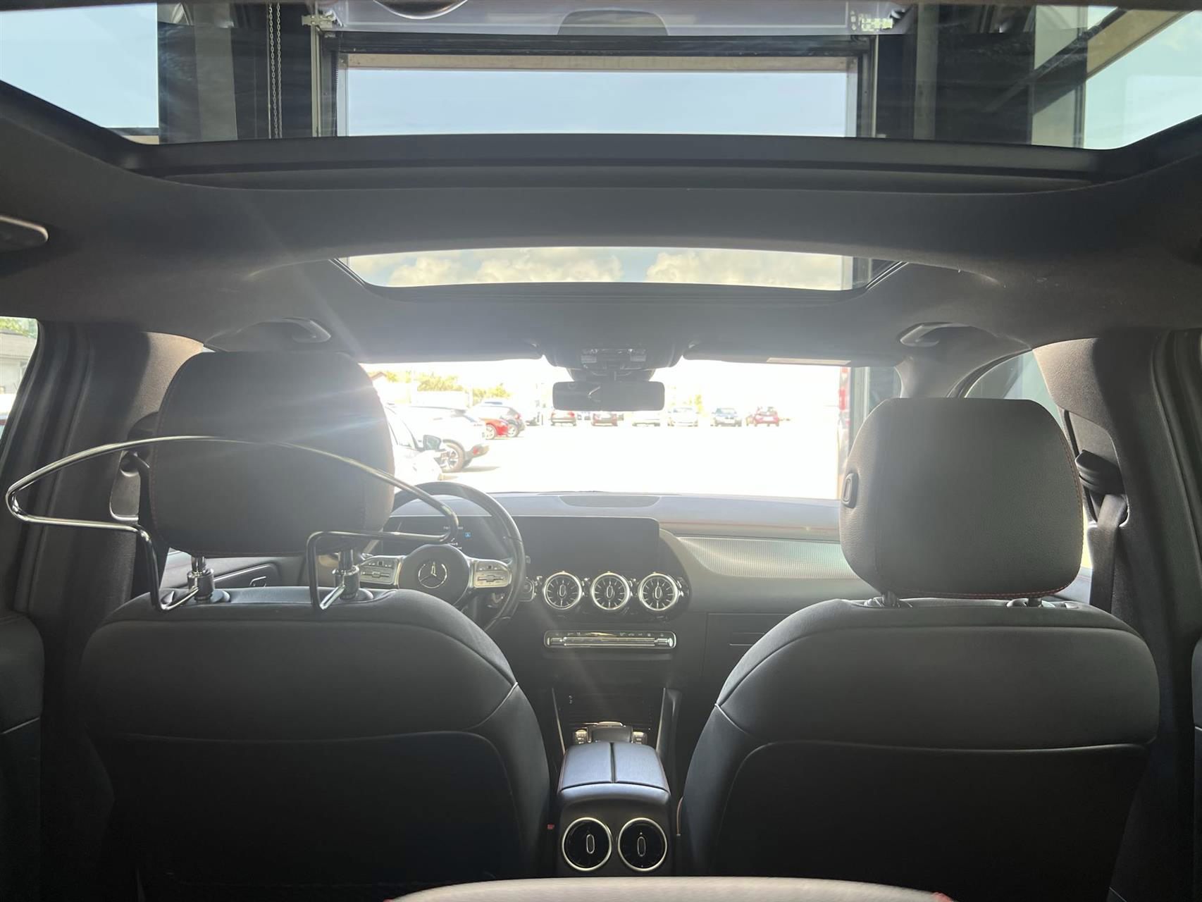 Billede af Mercedes-Benz EQA 300 EL AMG Premium 4Matic 228HK 5d Aut.
