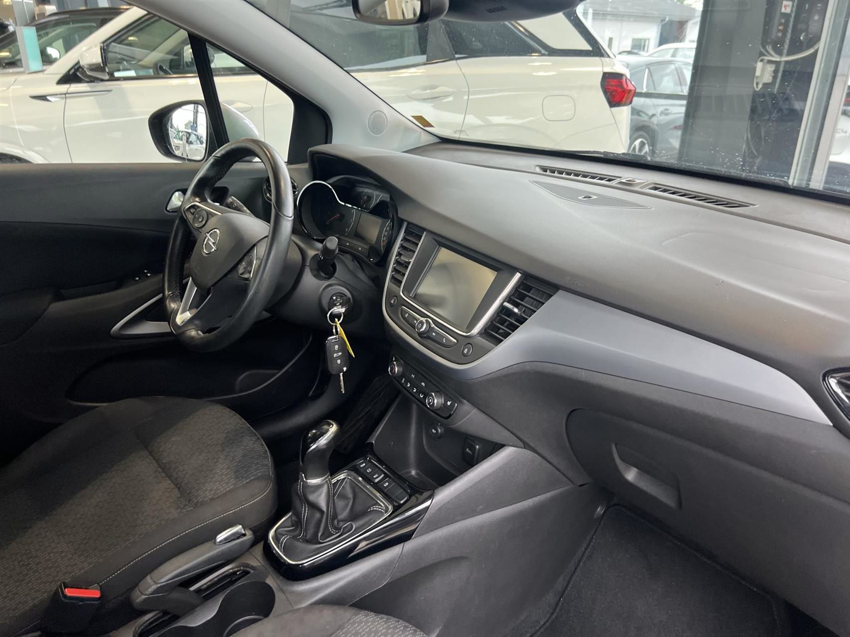Billede af Opel Crossland X 1,2 Turbo Enjoy Start/Stop 110HK 5d 6g