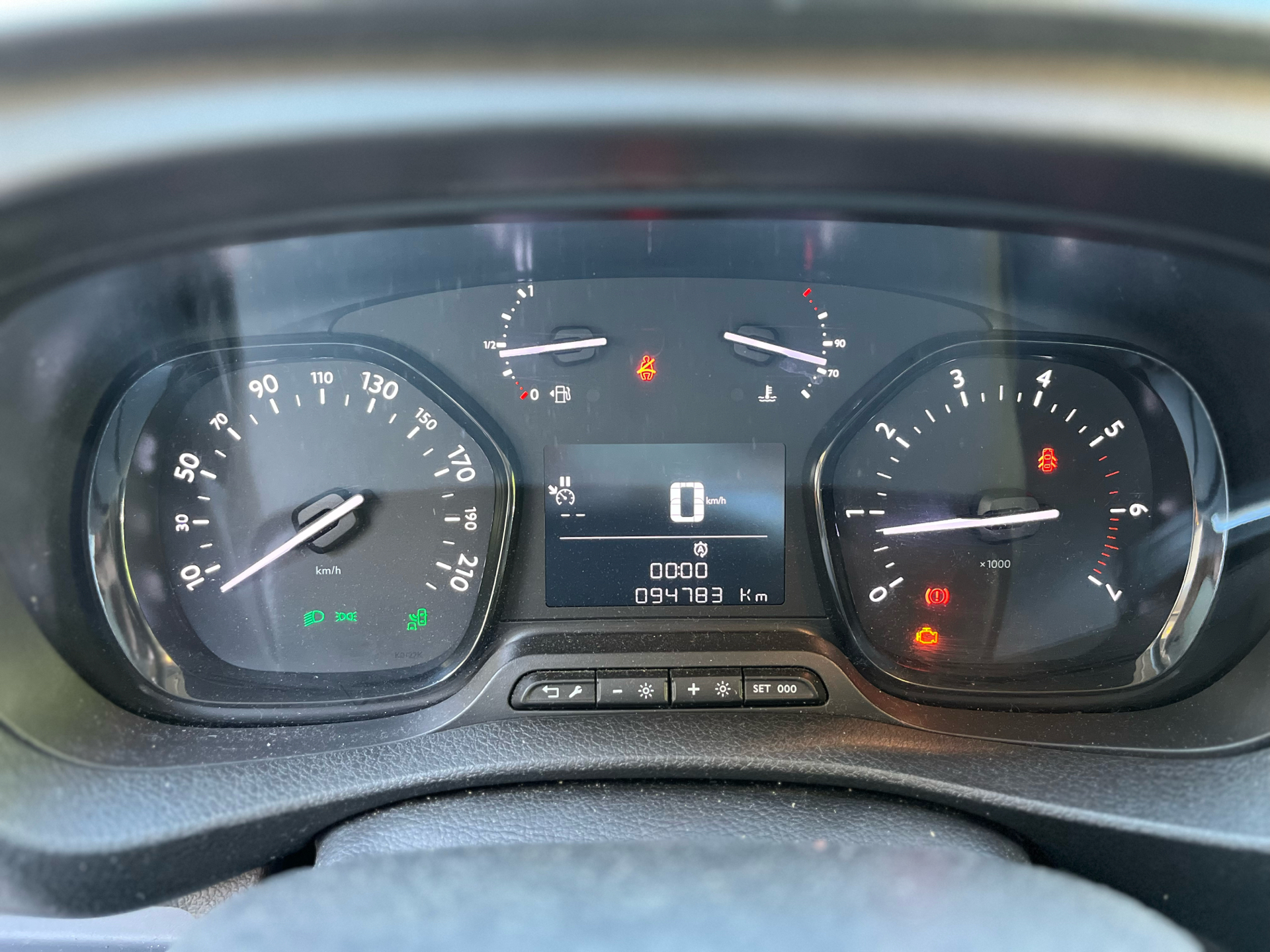 Billede af Citroën Jumpy L2N2 2,0 Blue HDi Proffline start/stop 120HK Van 6g