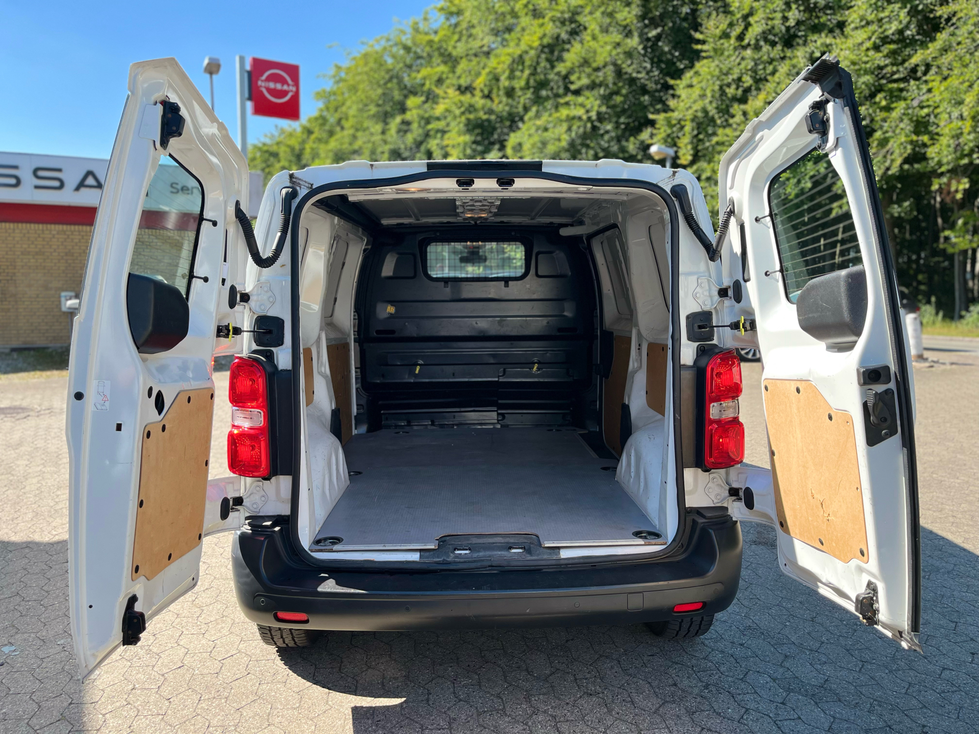 Billede af Citroën Jumpy L2N2 2,0 Blue HDi start/stop 120HK Van 6g