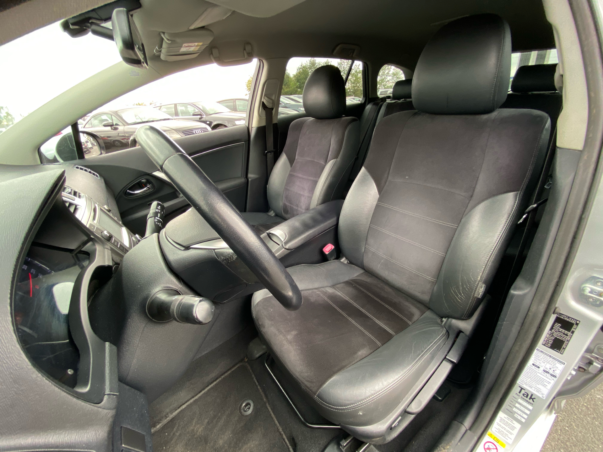 Billede af Toyota Avensis 2,0 D-4D DPF T2 Premium 124HK Stc 6g