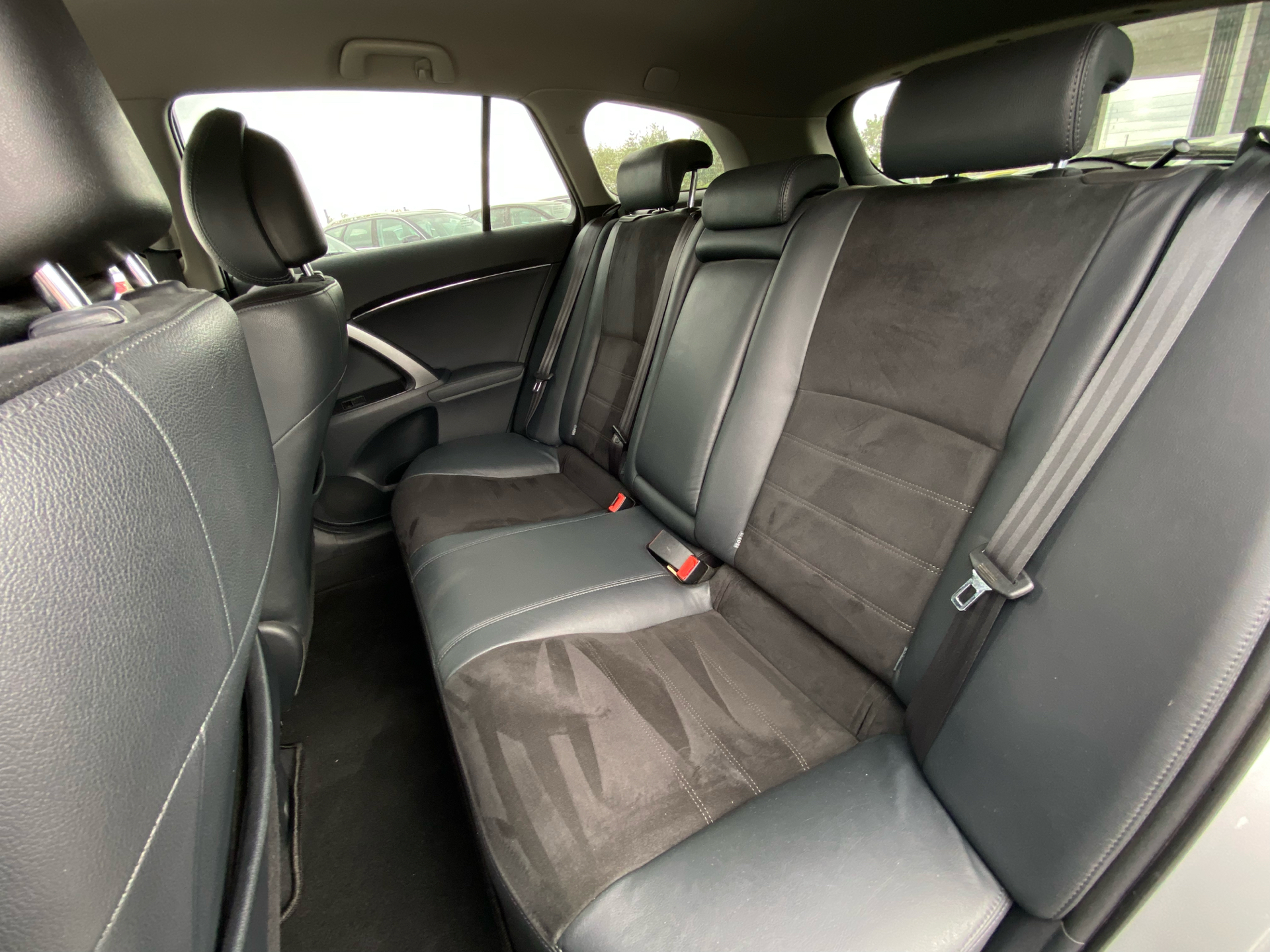 Billede af Toyota Avensis 2,0 D-4D DPF T2 Premium 124HK Stc 6g