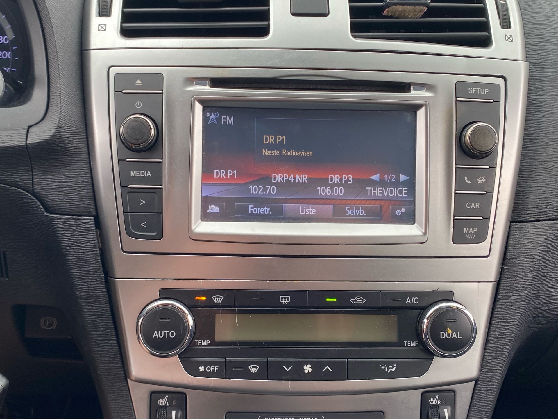 Billede af Toyota Avensis 2,0 D-4D DPF T2 Premium 124HK Stc 6g