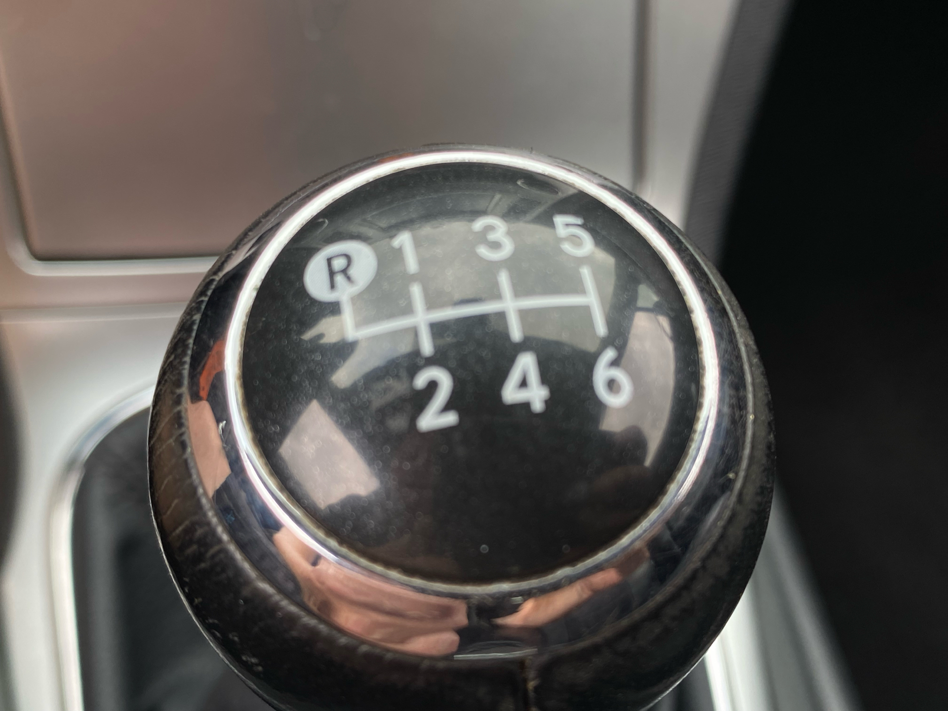 Billede af Toyota Avensis 2,0 D-4D DPF T2 Premium 124HK Stc 6g