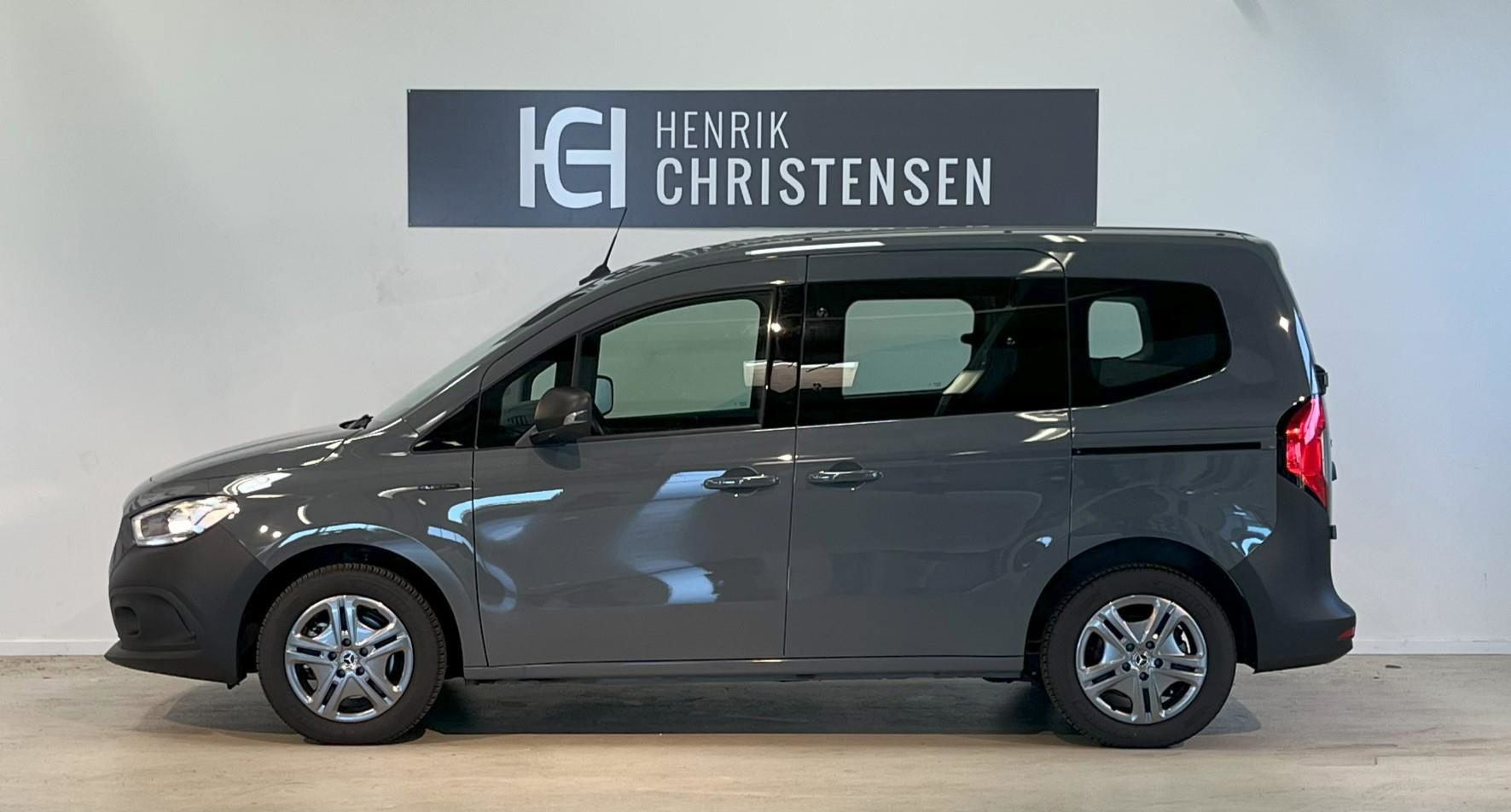Billede af Mercedes-Benz eCitan EL Tourer Pro Progressive Plus 122HK Aut.