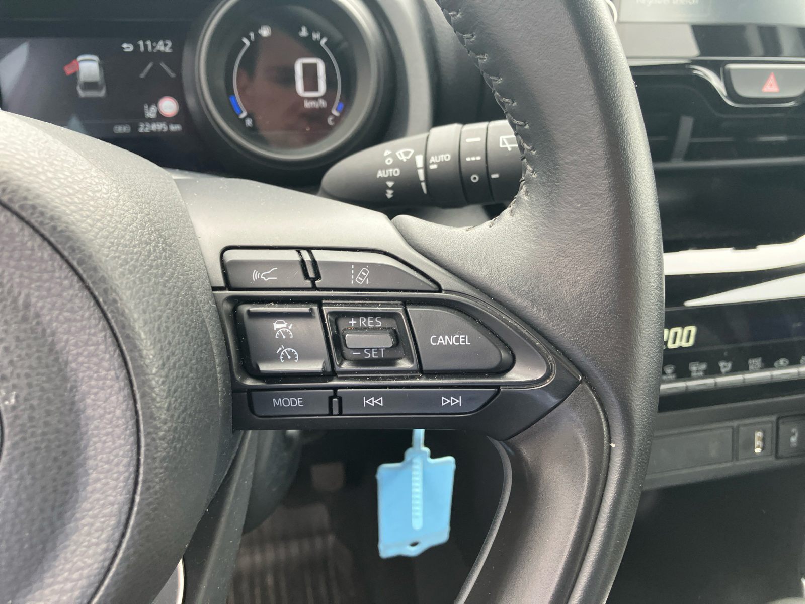 Billede af Toyota Yaris Cross 1,5 Hybrid Essential Comfort 116HK 5d Trinl. Gear