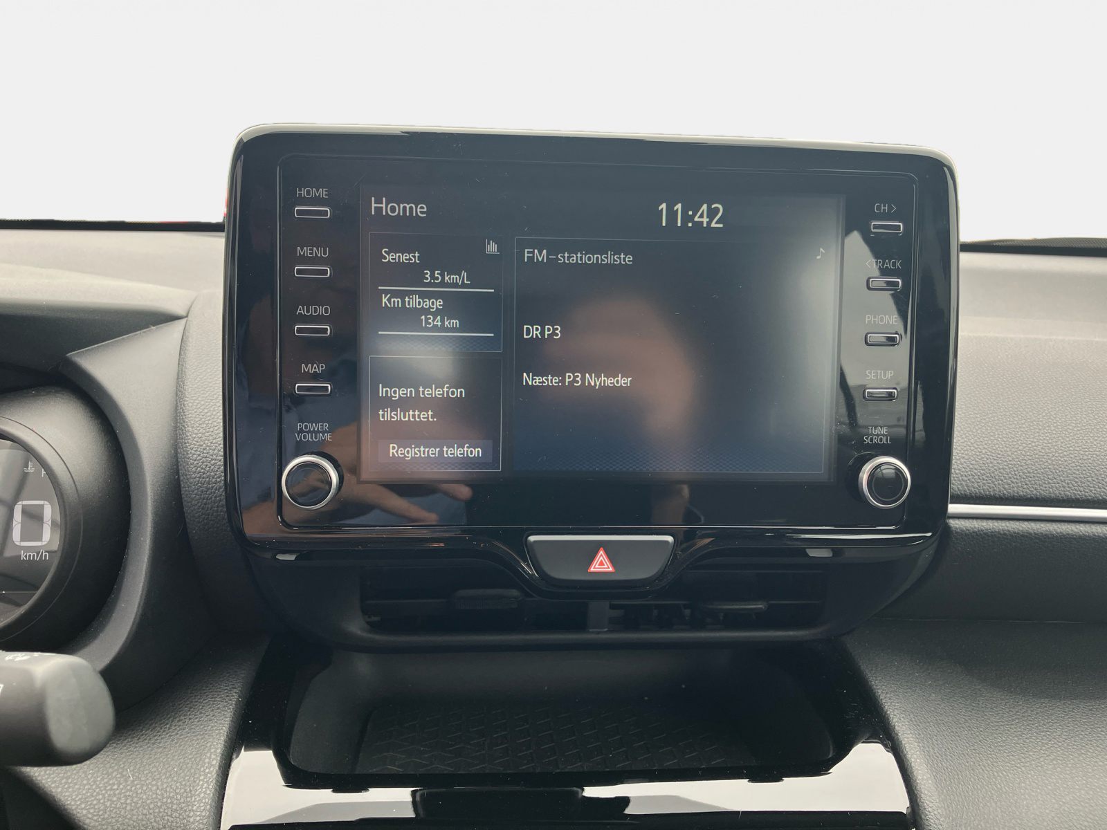 Billede af Toyota Yaris Cross 1,5 Hybrid Essential Comfort 116HK 5d Trinl. Gear