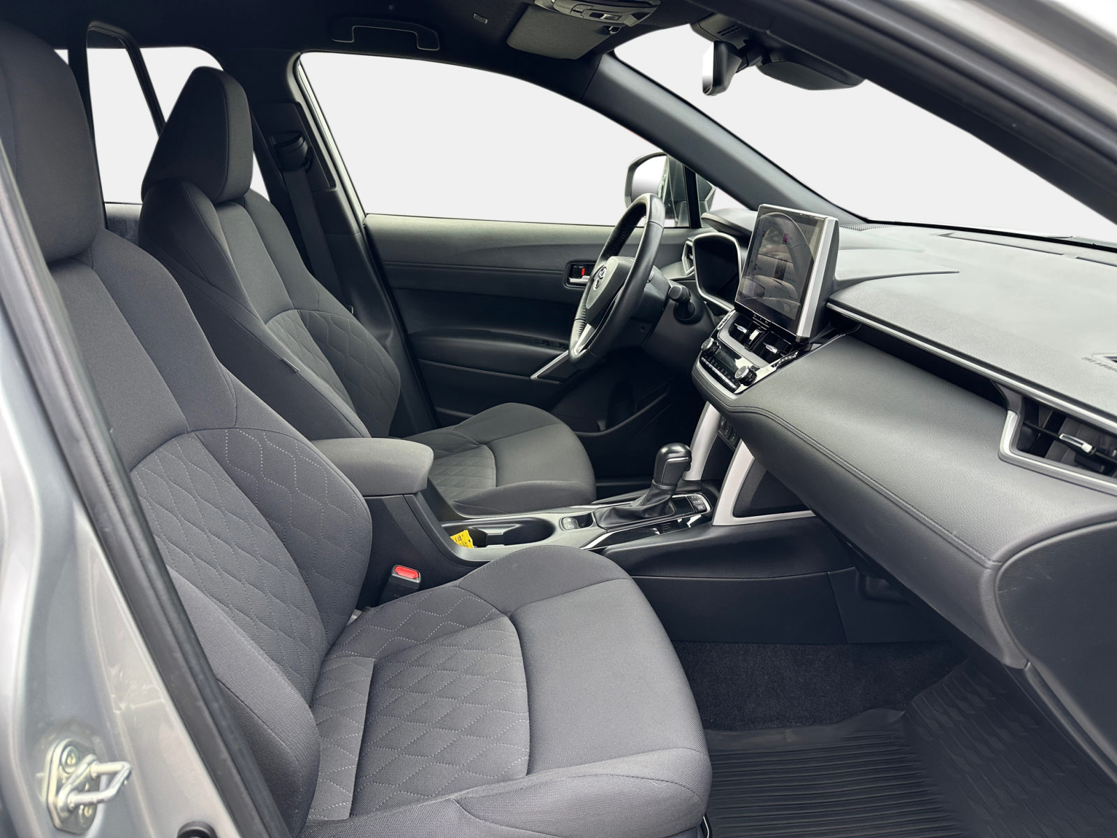 Billede af Toyota Corolla Cross 2,0 Hybrid Style E-CVT 197HK Van Aut.