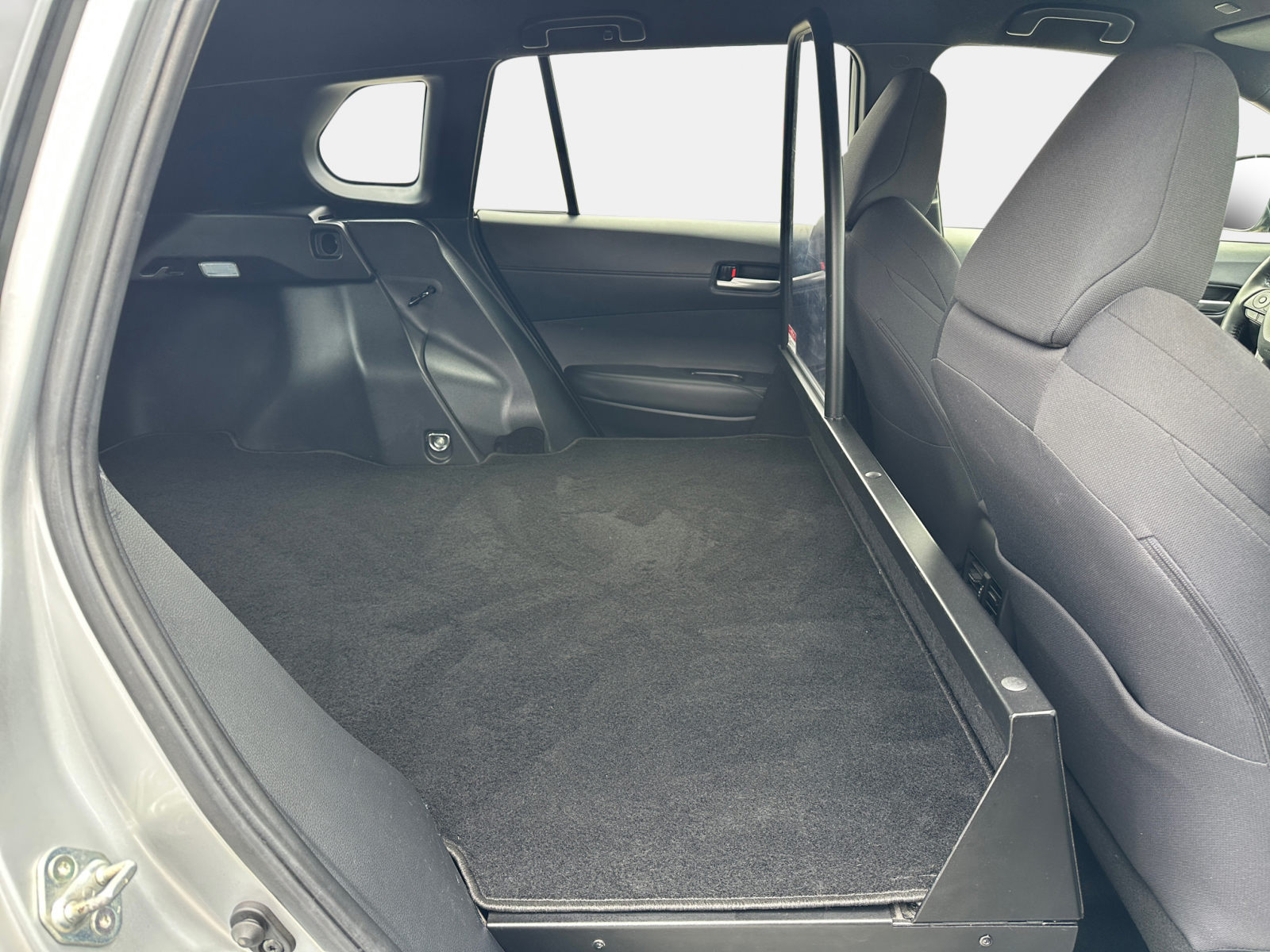 Billede af Toyota Corolla Cross 2,0 Hybrid Style E-CVT 197HK Van Aut.