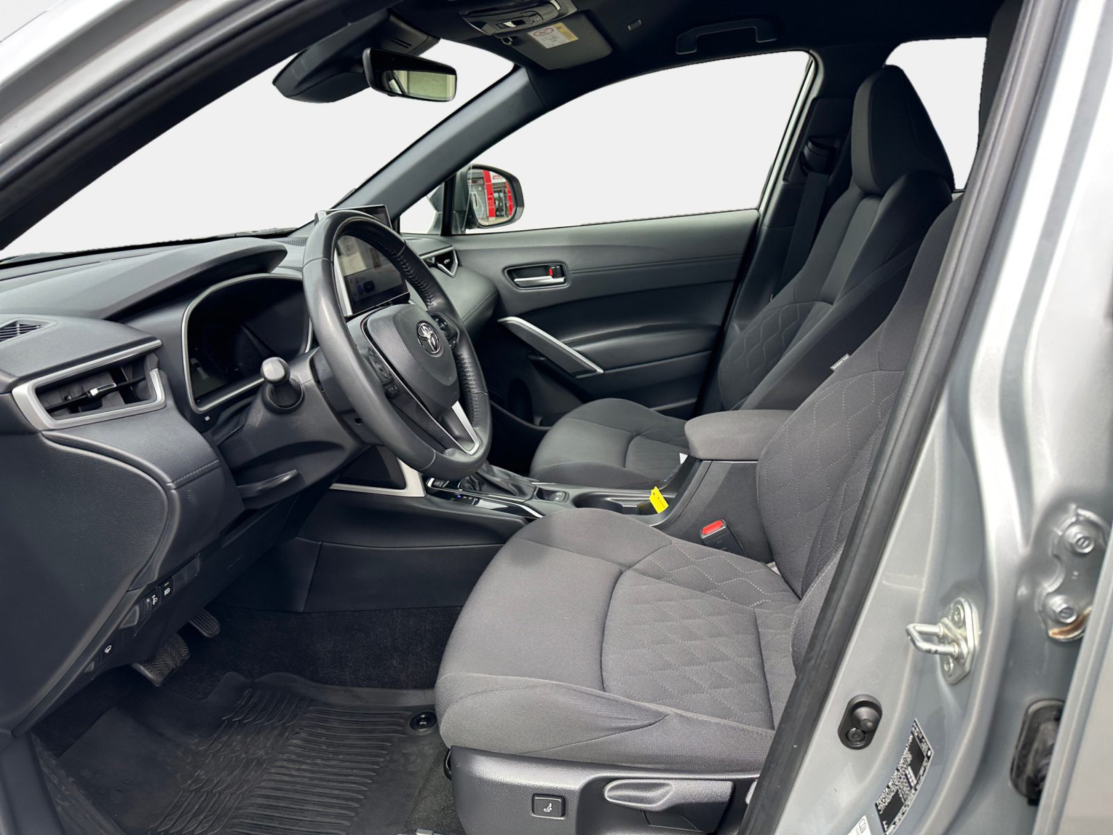 Billede af Toyota Corolla Cross 2,0 Hybrid Style E-CVT 197HK Van Aut.