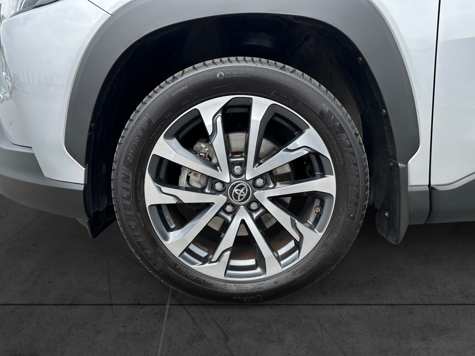 Billede af Toyota Corolla Cross 2,0 Hybrid Style E-CVT 197HK Van Aut.