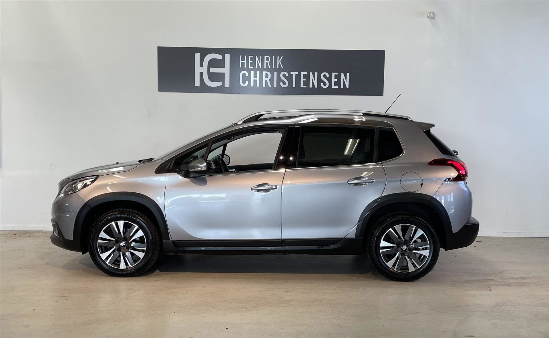 Billede af Peugeot 2008 1,2 PureTech Selection Sky 130HK 5d 6g