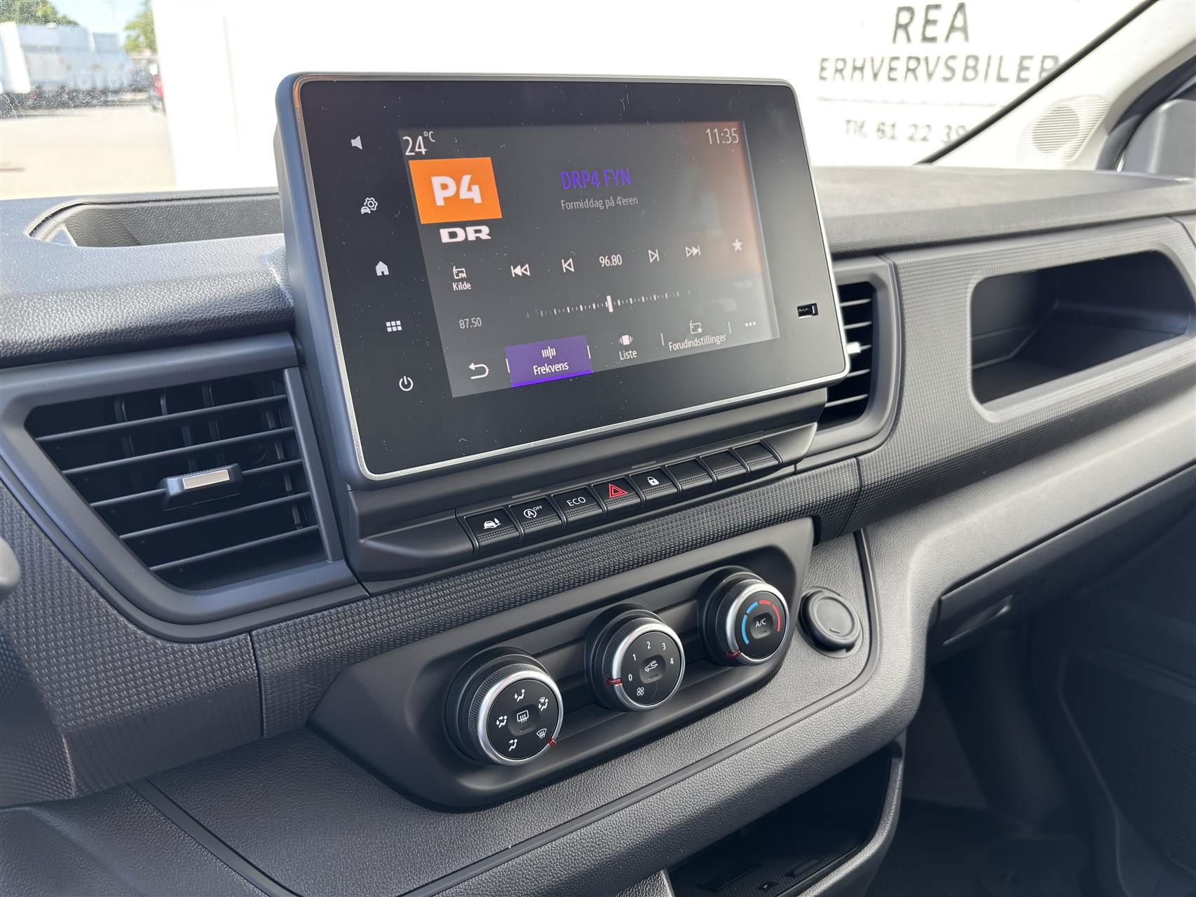 Billede af Renault Trafic L2H1 2,0 DCI Tek start/stop 130HK Van 6g