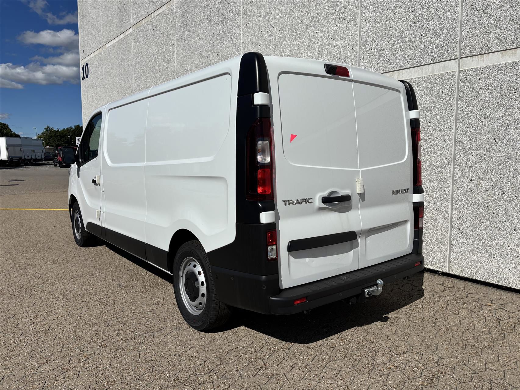 Billede af Renault Trafic L2H1 2,0 DCI Tek start/stop 130HK Van 6g