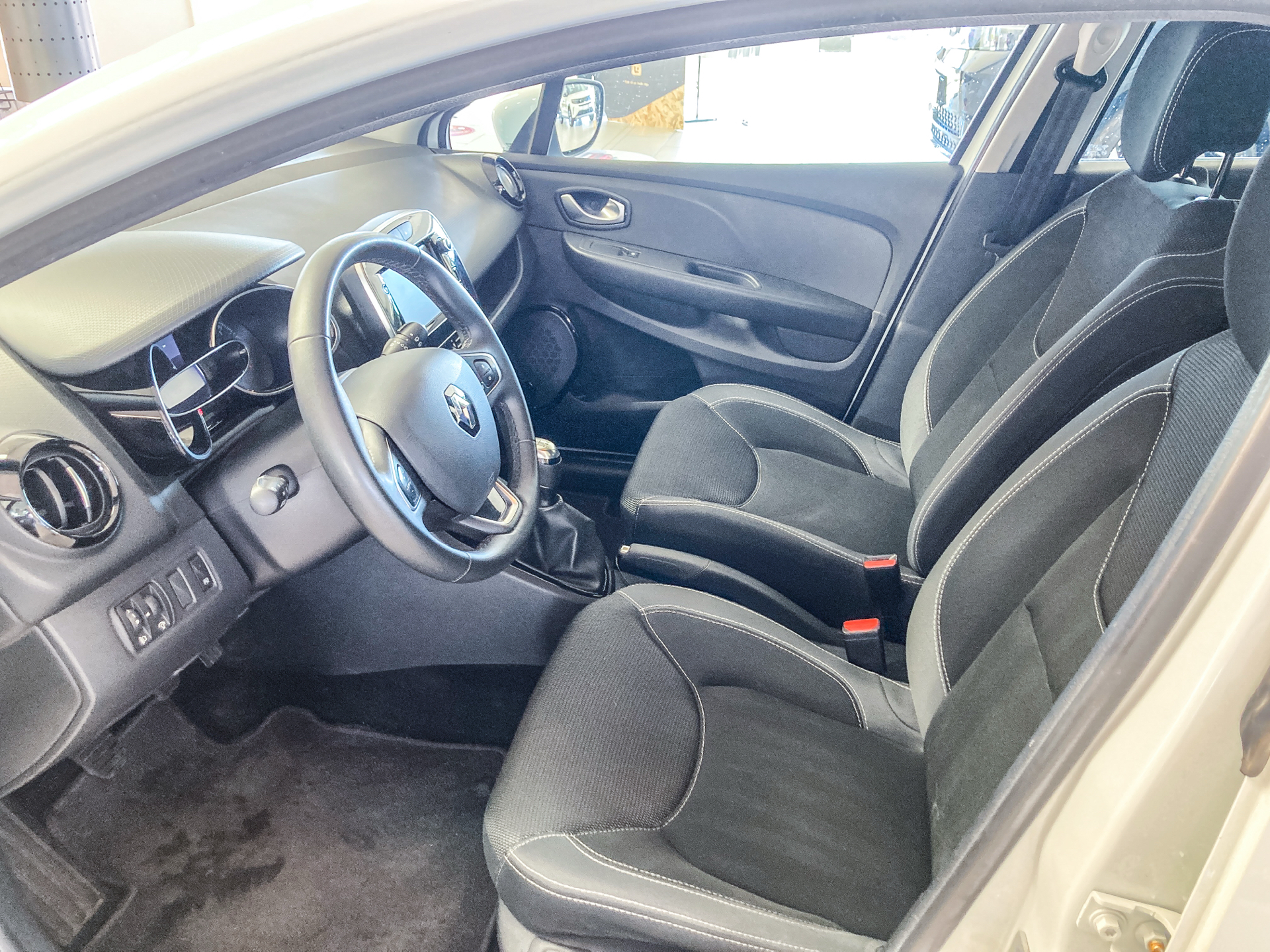 Billede af Renault Clio Sport Tourer 0,9 Energy TCe Zen 90HK Stc