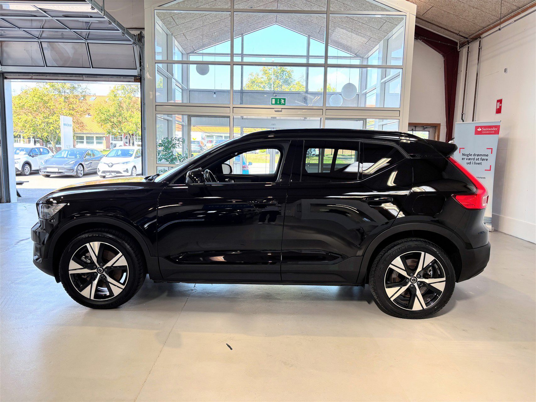 Billede af Volvo XC40 P8 Recharge Twin R-design AWD 408HK 5d Aut.