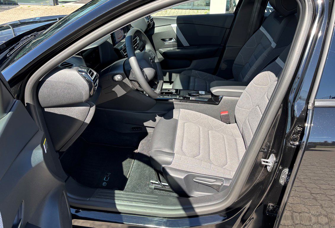 Billede af Citroën e-C4 EL VTR Sport 156HK 5d Aut.