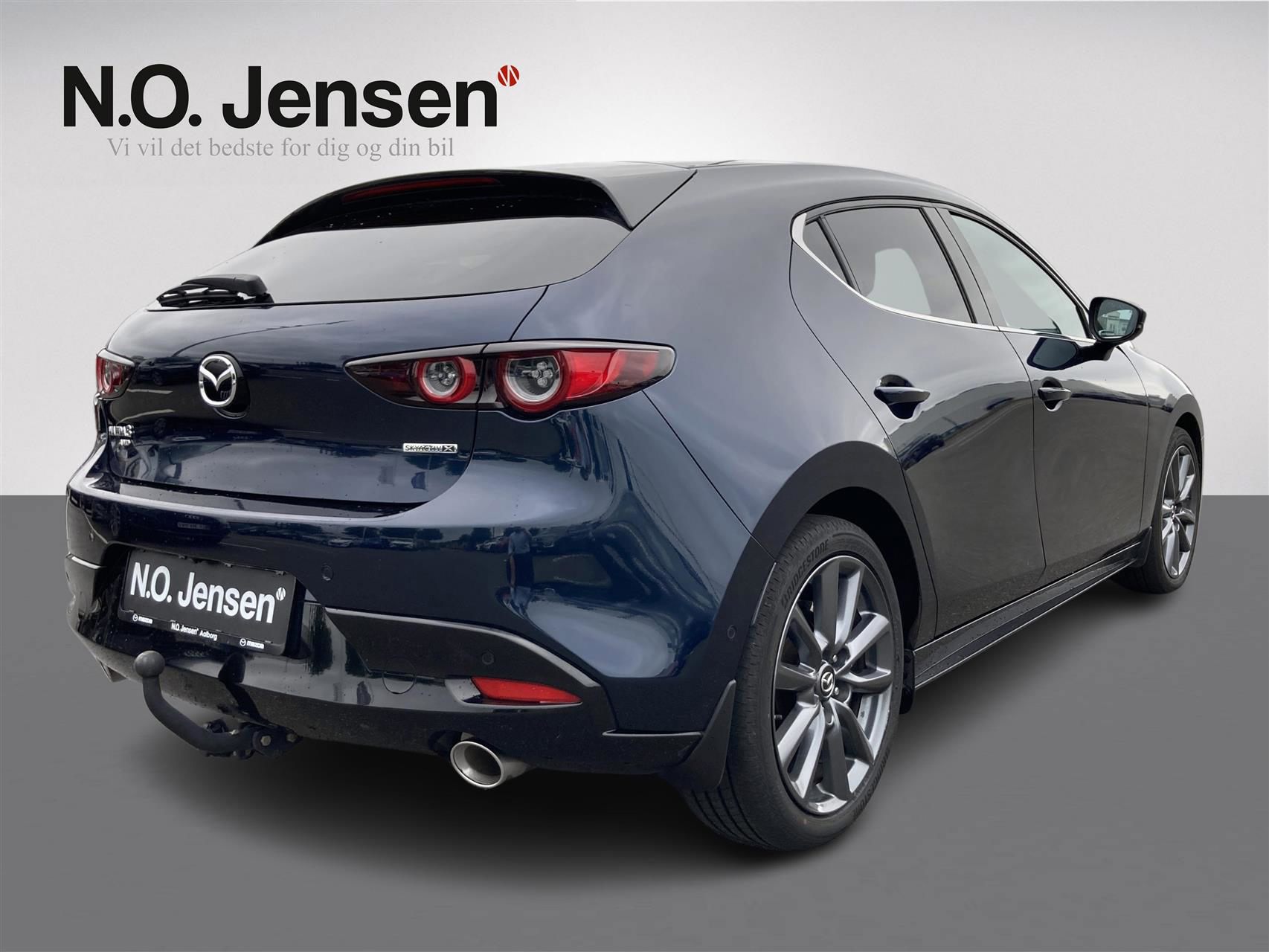 Billede af Mazda 3 2,0 Skyactiv-X  Mild hybrid Cosmo AWD 180HK 5d 6g Aut.