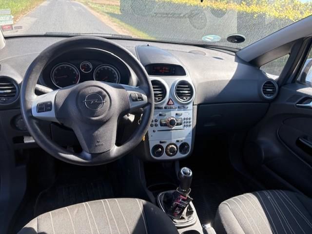 Billede af Opel Corsa 1,0 Twinport Essentia 60HK 5d