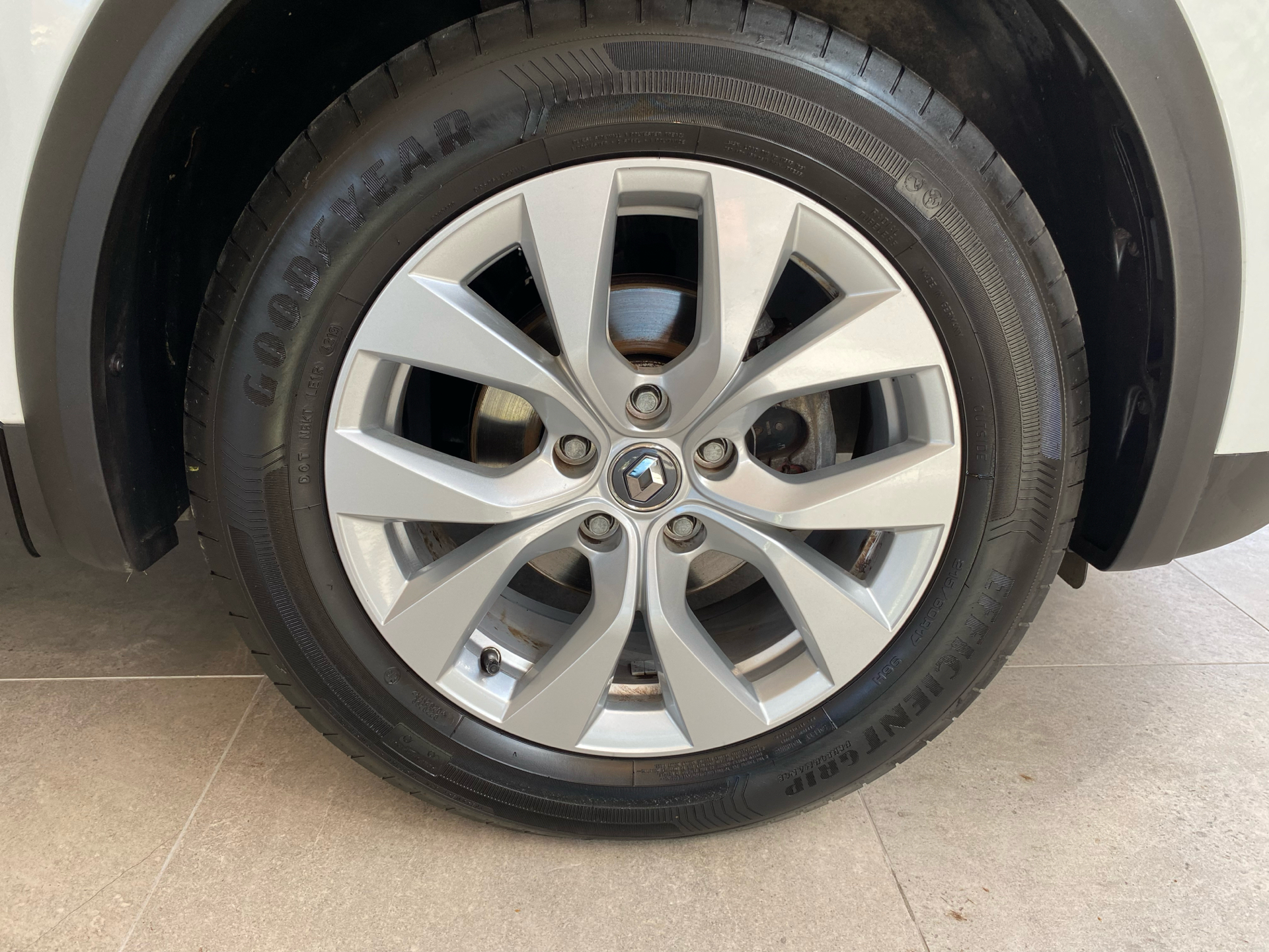 Billede af Renault Captur 1,3 TCE GPF Intens EDC 155HK 5d 7g Aut.
