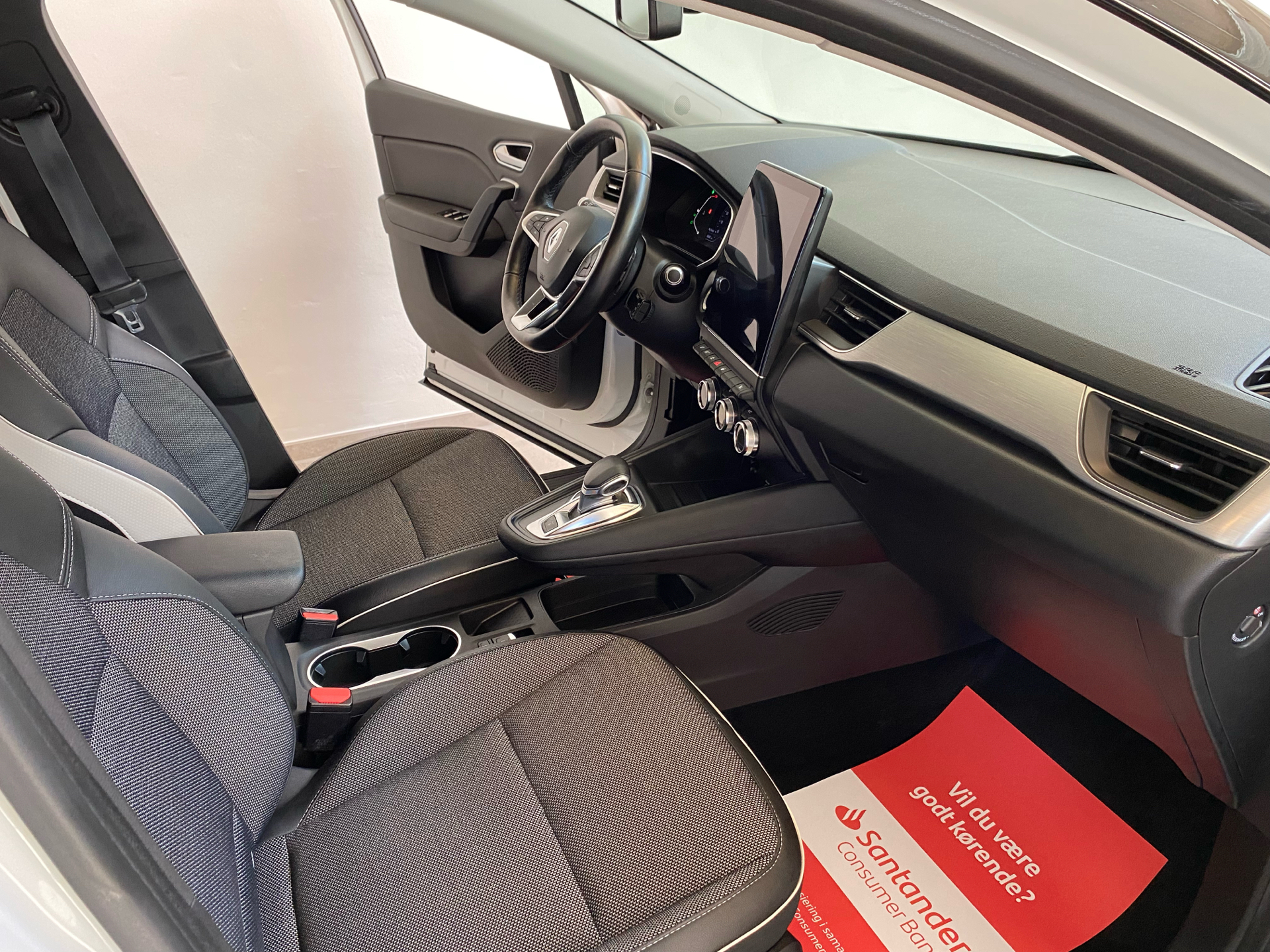 Billede af Renault Captur 1,3 TCE GPF Intens EDC 155HK 5d 7g Aut.