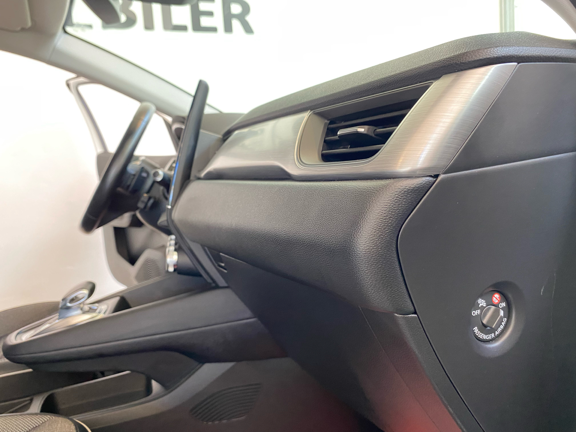 Billede af Renault Captur 1,3 TCE GPF Intens EDC 155HK 5d 7g Aut.