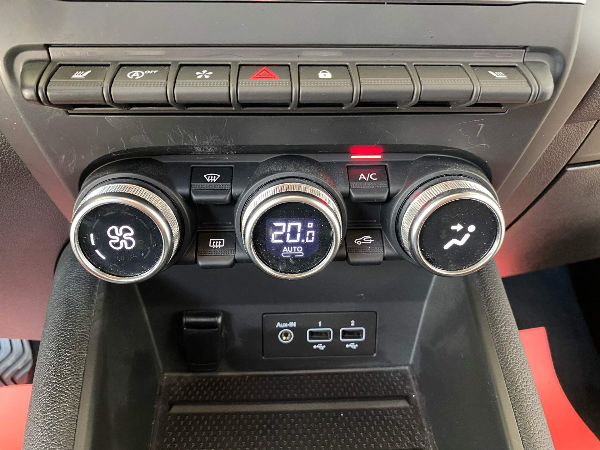 Billede af Renault Captur 1,3 TCE GPF Intens EDC 155HK 5d 7g Aut.