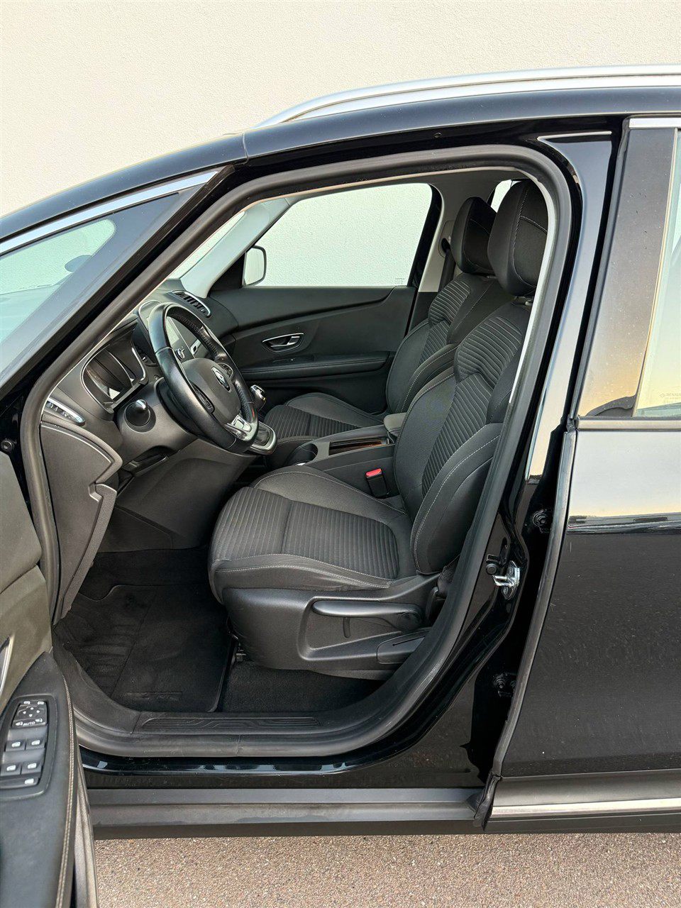 Billede af Renault Grand Scénic 1,5 Energy DCI Zen 110HK 6g