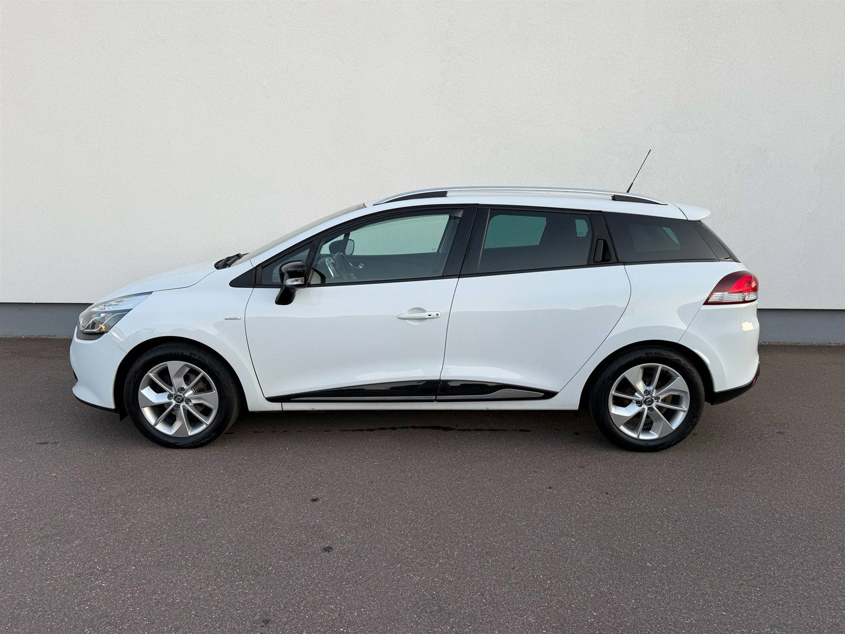 Billede af Renault Clio 0,9 Energy TCe Limited 90HK 5d