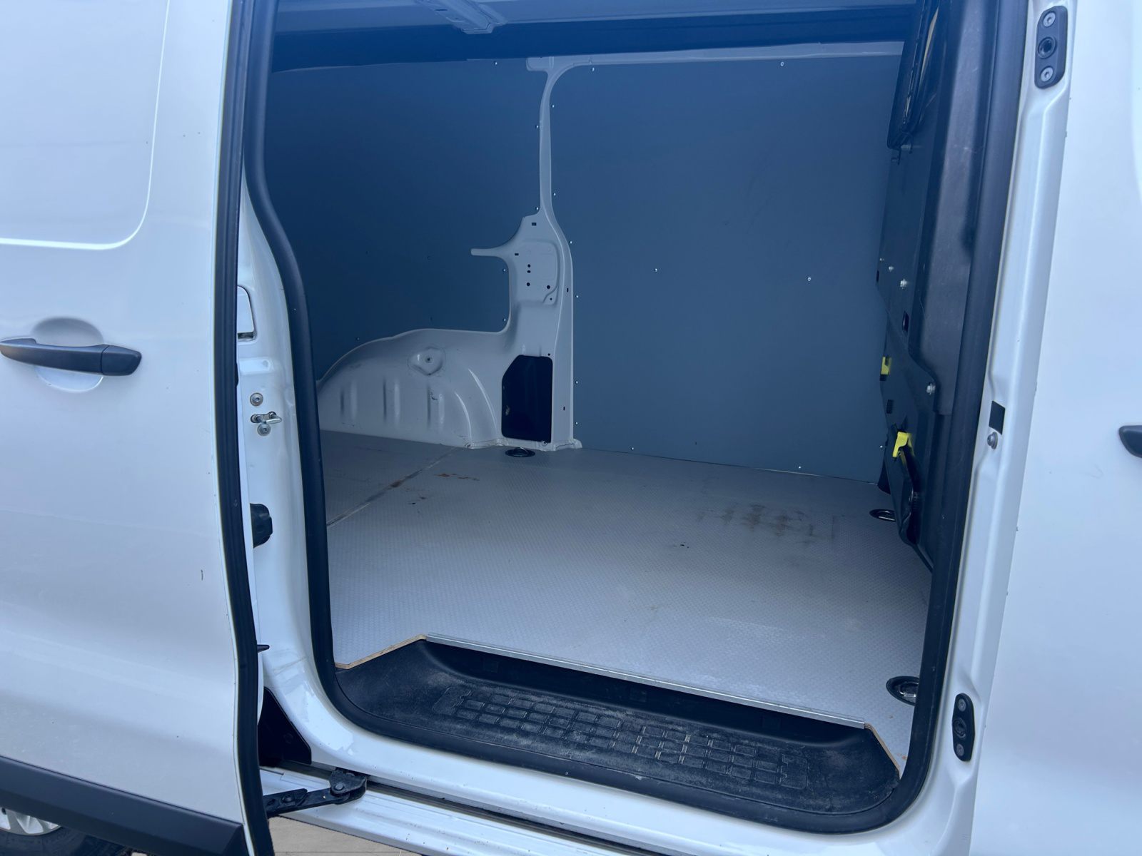 Billede af Toyota Proace Long 2,0 D Comfort Master 122HK Van 6g