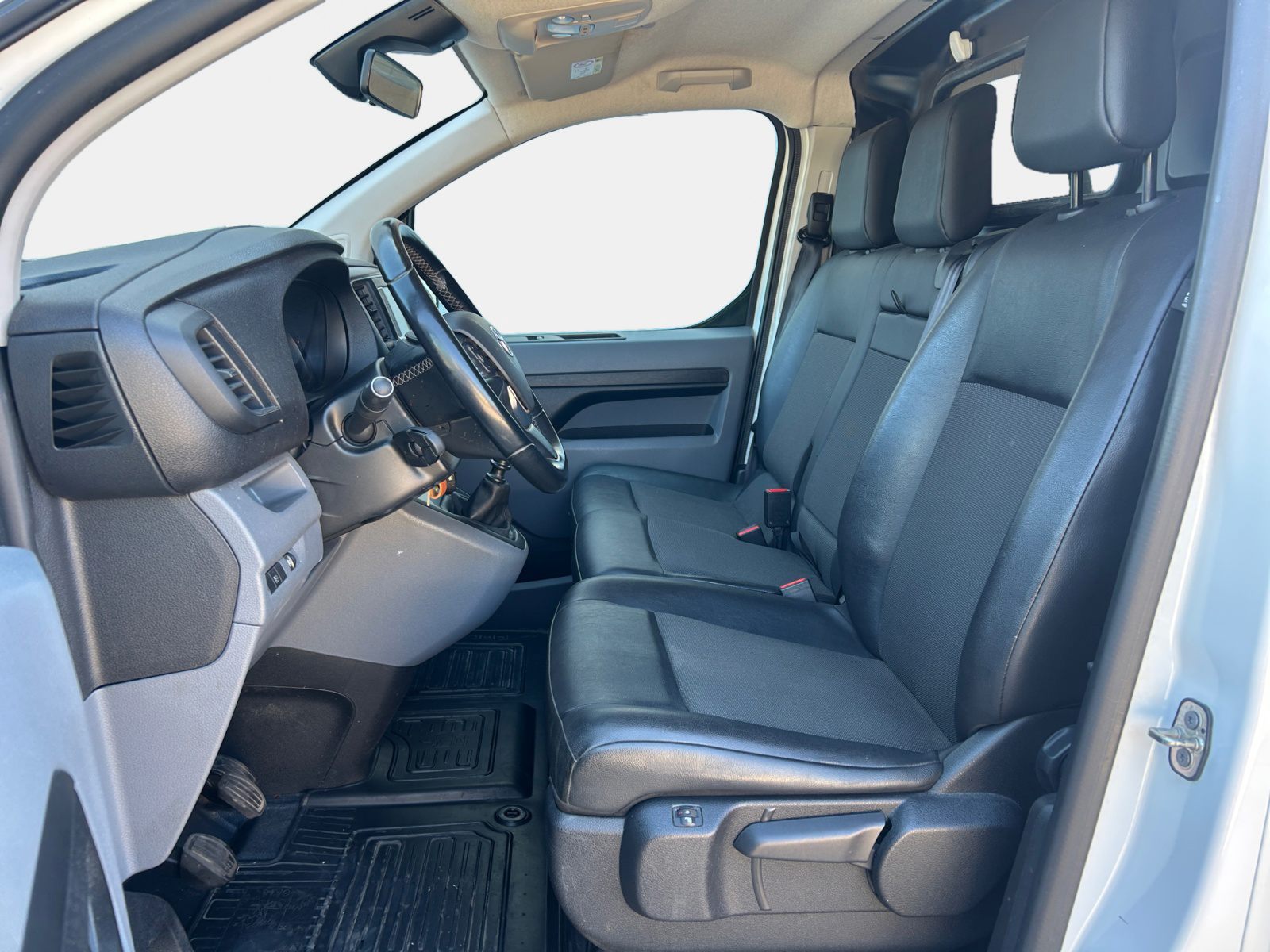 Billede af Toyota Proace Long 2,0 D Comfort Master 122HK Van 6g