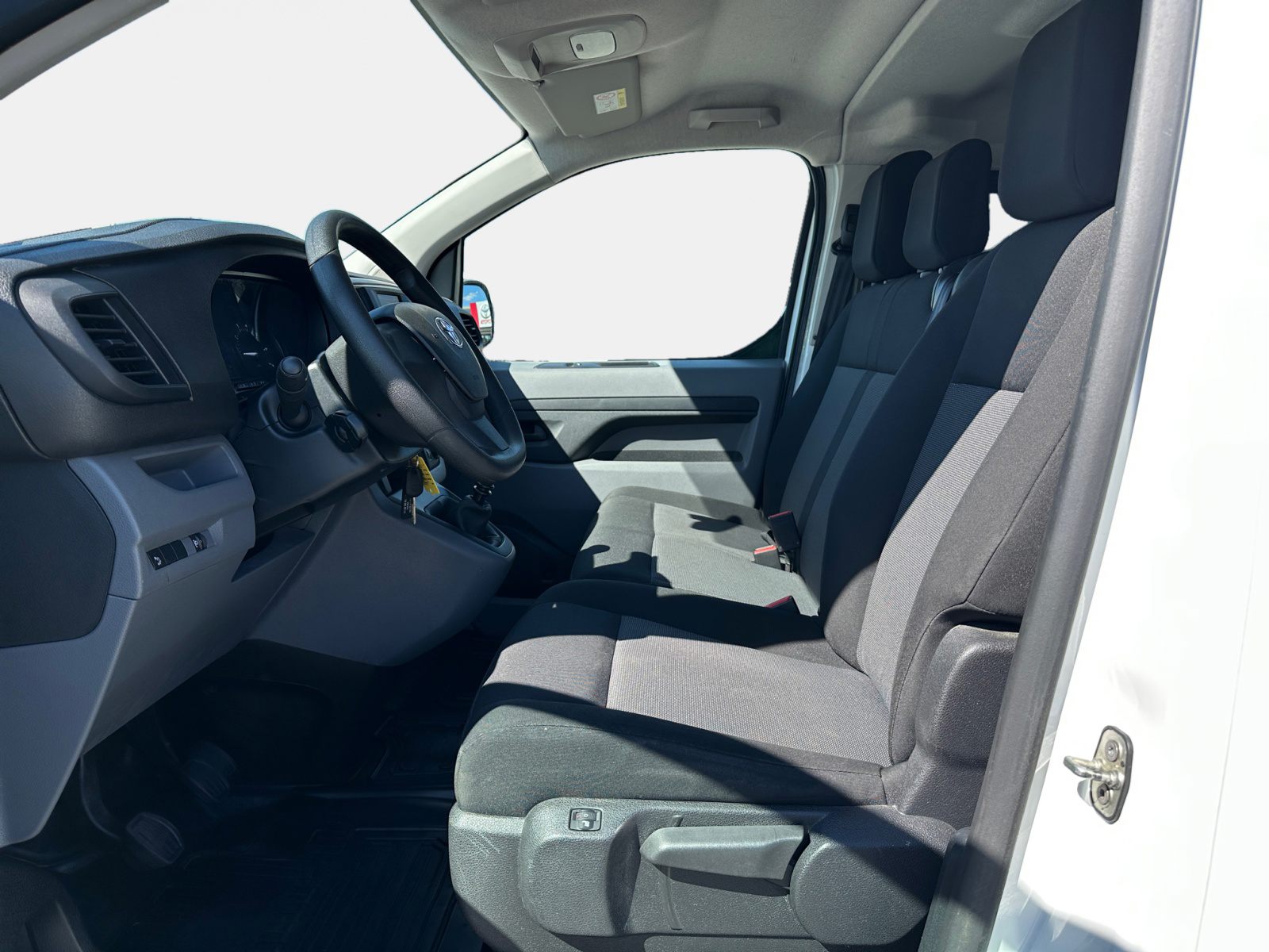 Billede af Toyota Proace Verso Long 1,5 D Combi skydedør, m/Dobbelt bagdør 120HK 6g