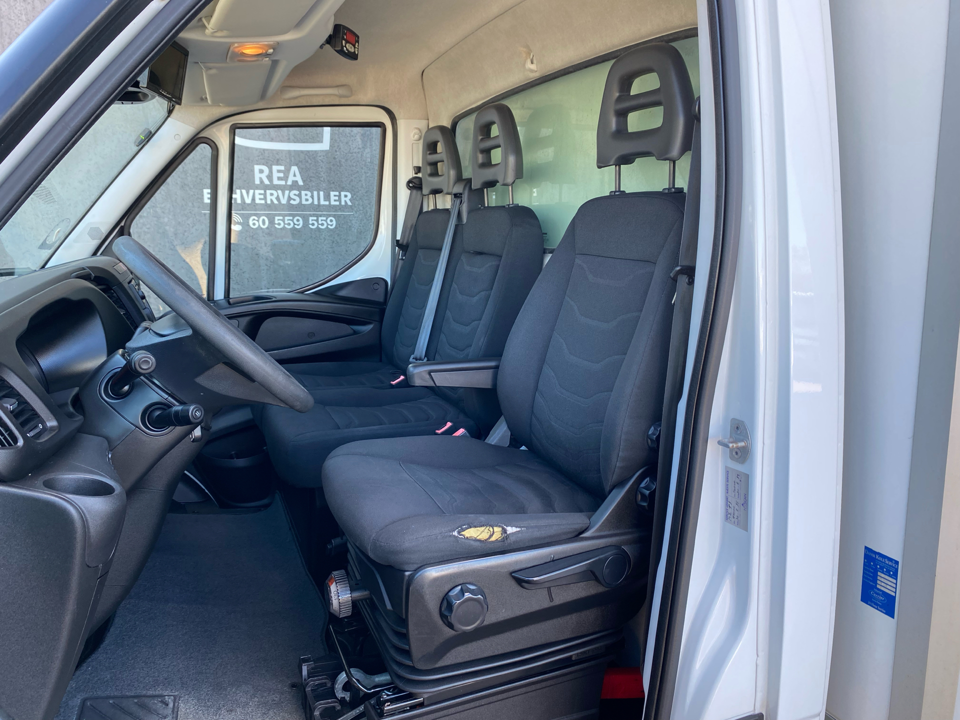 Billede af Iveco Daily 35S17 4100mm 3,0 D 170HK Ladv./Chas. 8g Aut.