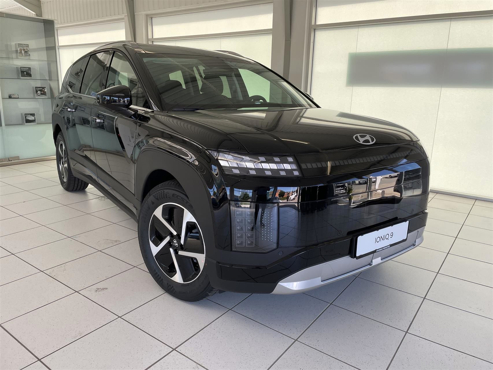 Billede af Hyundai Ioniq 9 7 Sæder Electric 110,3 kWh Advanced 218HK 5d Aut.