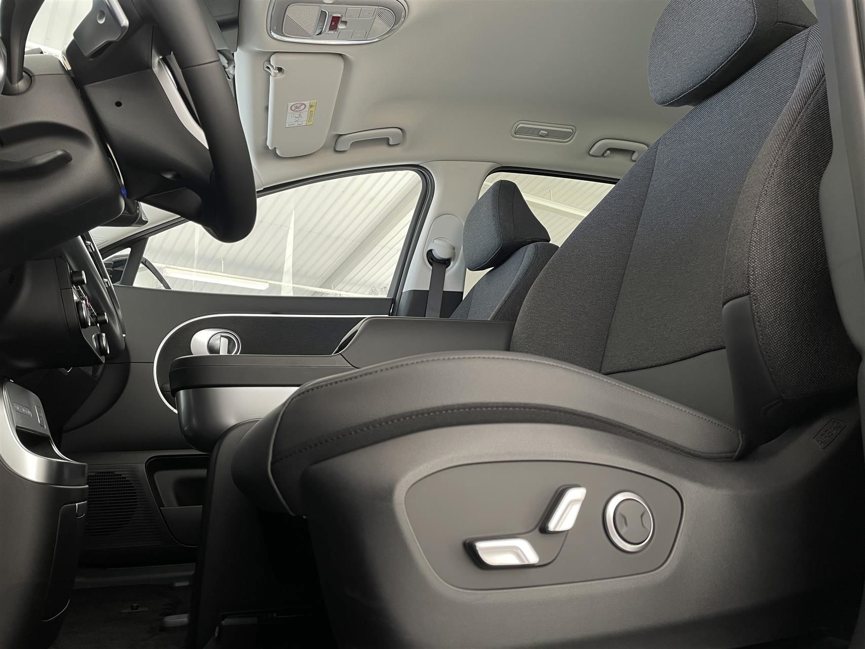 Billede af Hyundai Ioniq 9 7 Sæder Electric 110,3 kWh Advanced 218HK 5d Aut.