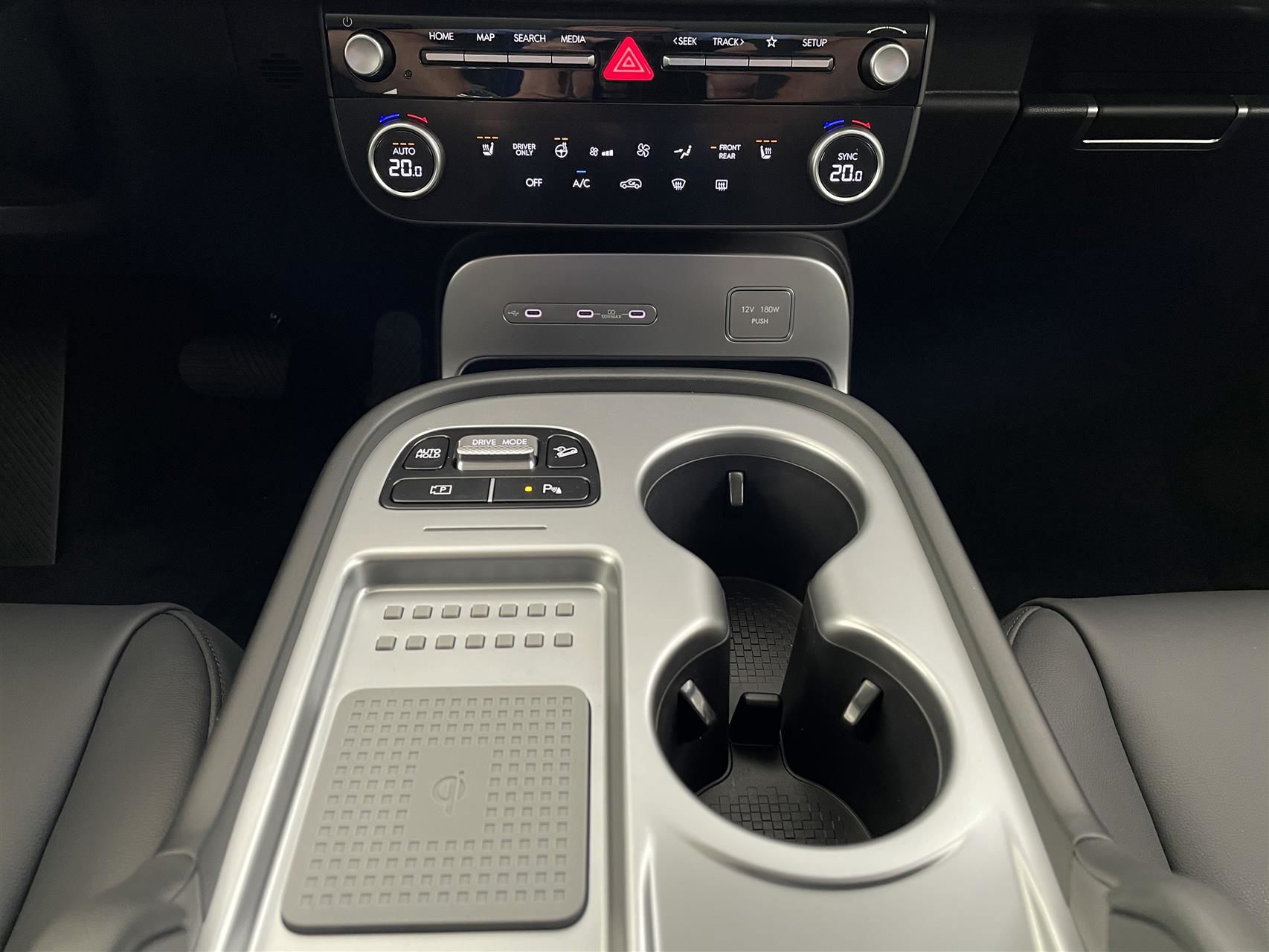 Billede af Hyundai Ioniq 9 7 Sæder Electric 110,3 kWh Advanced 218HK 5d Aut.
