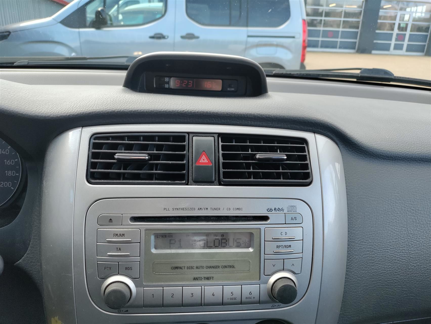 Billede af Suzuki Liana 1,6 GL 106HK 5d