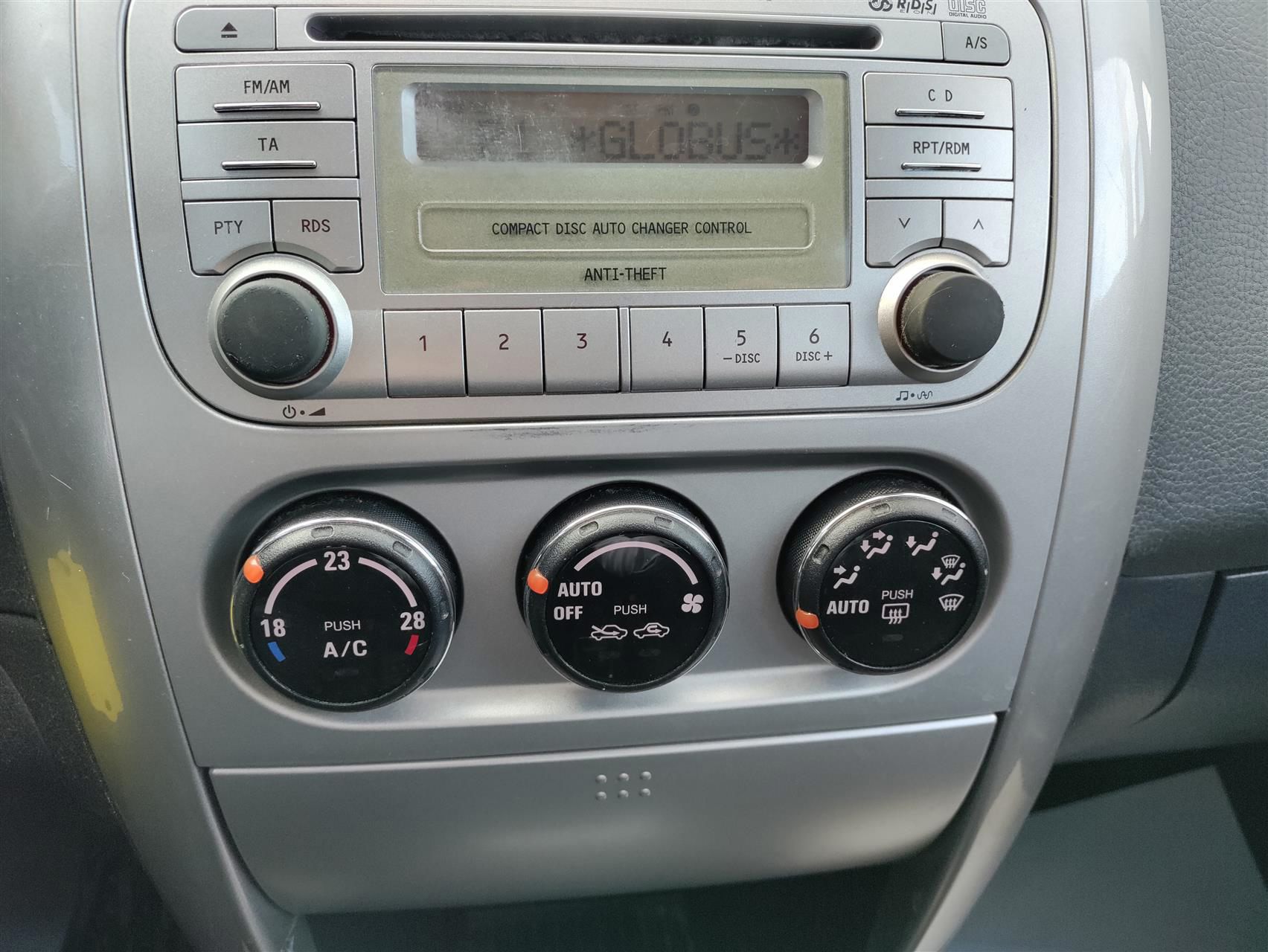 Billede af Suzuki Liana 1,6 GL 106HK 5d