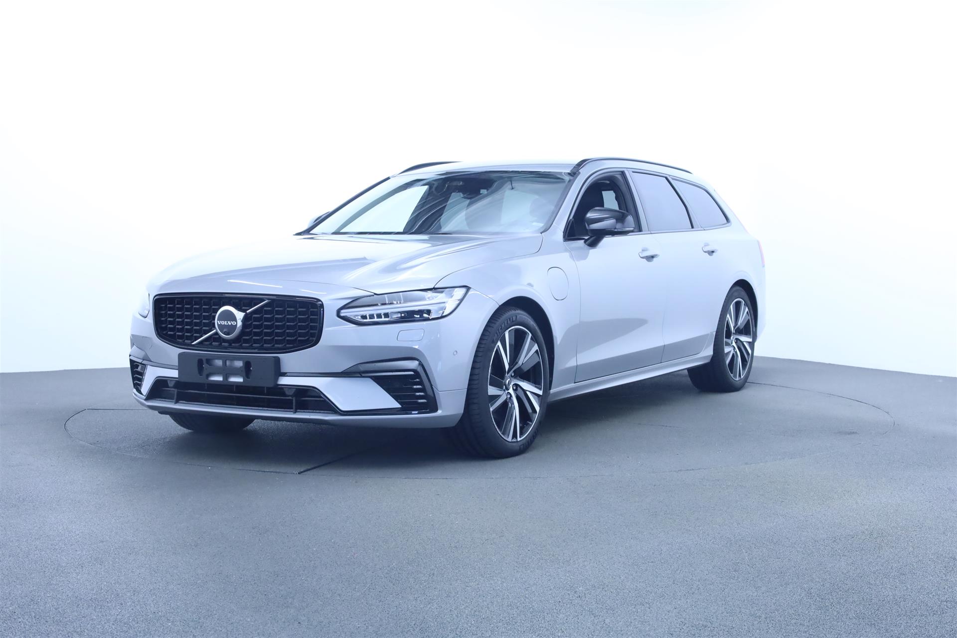 Billede af Volvo V90 2,0 T6 Recharge  Plugin-hybrid Plus AWD 350HK Stc 8g Aut.