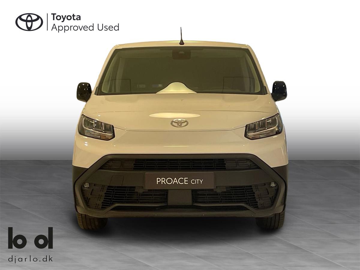 Billede af Toyota Proace City 1.5 diesel 100hp Medium/En skydedør Comfort Master