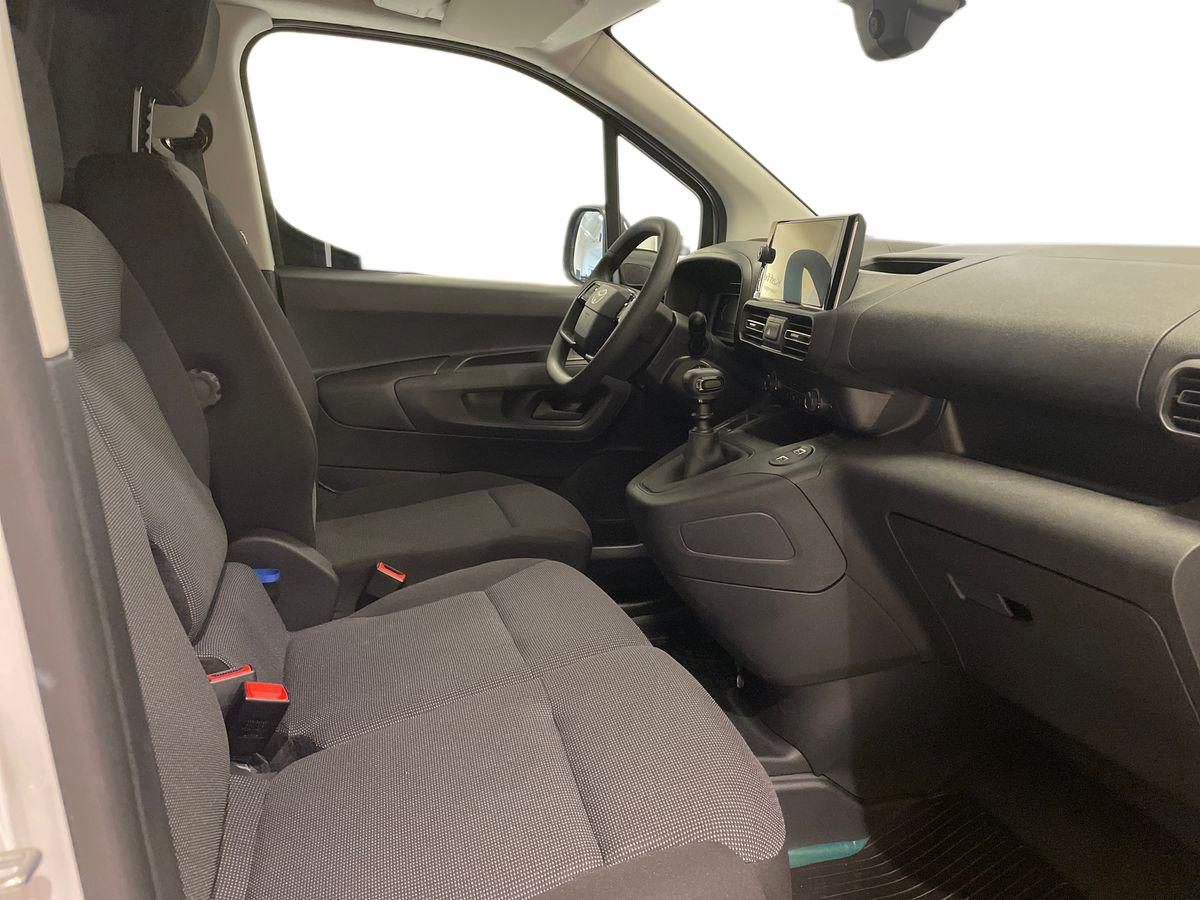 Billede af Toyota Proace City 1.5 diesel 100hp Medium/En skydedør Comfort Master