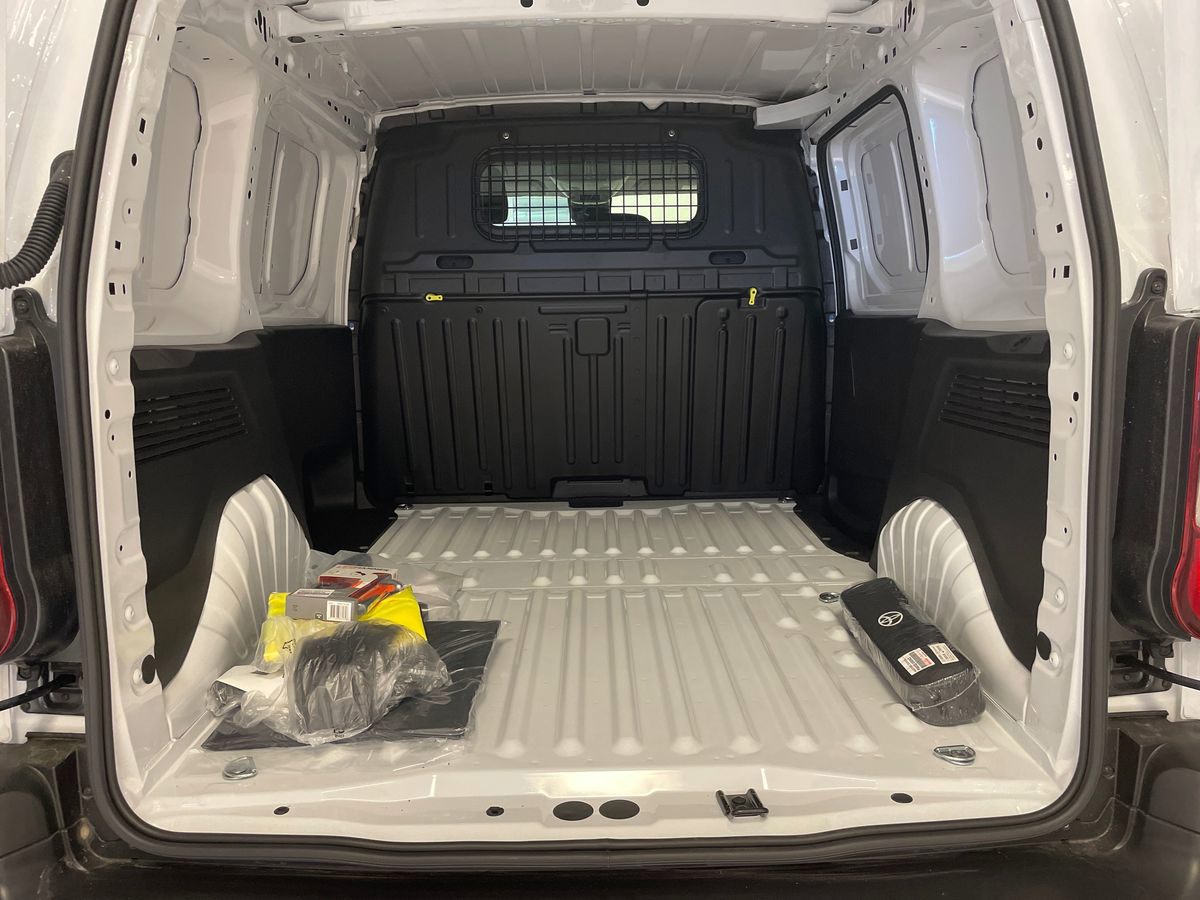 Billede af Toyota Proace City 1.5 diesel 100hp Medium/En skydedør Comfort Master