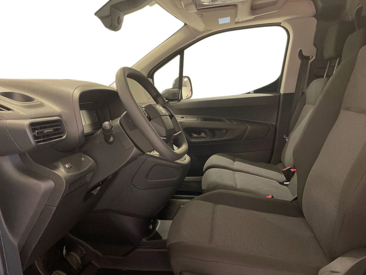 Billede af Toyota Proace City 1.5 diesel 100hp Medium/En skydedør Comfort Master