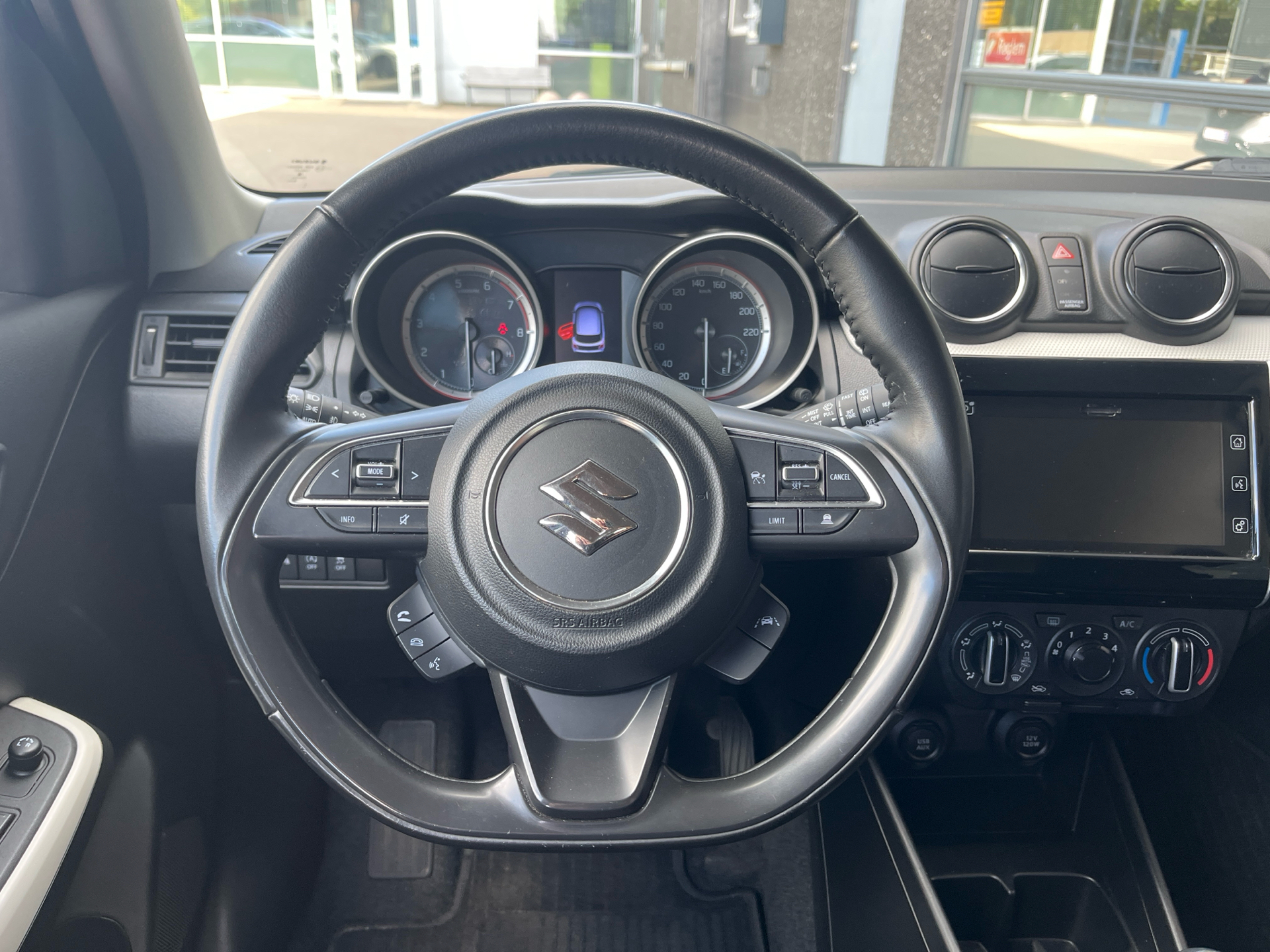 Billede af Suzuki Swift 1,2 Dualjet  Mild hybrid Action AEB 83HK 5d