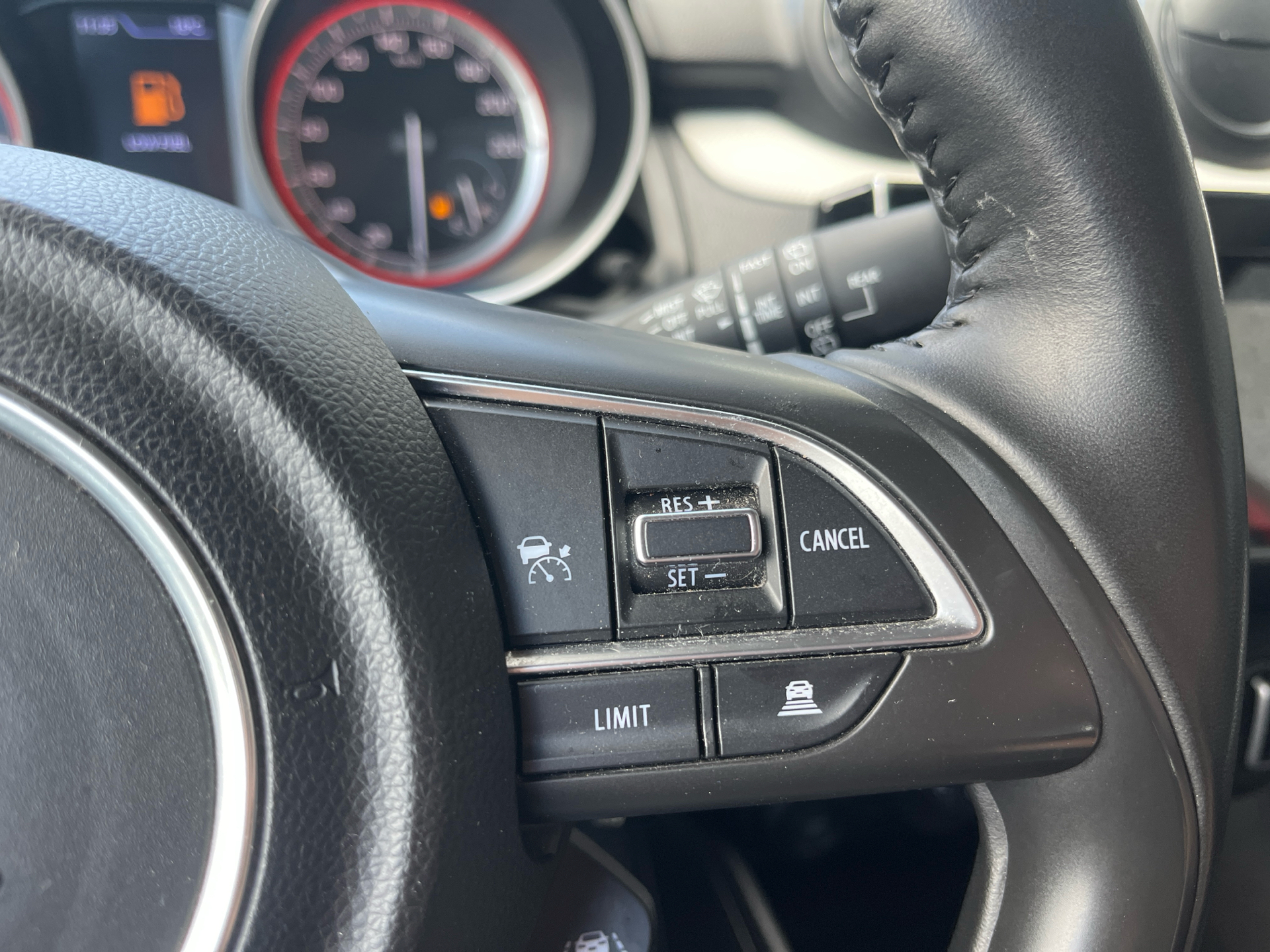 Billede af Suzuki Swift 1,2 Dualjet  Mild hybrid Action AEB 83HK 5d