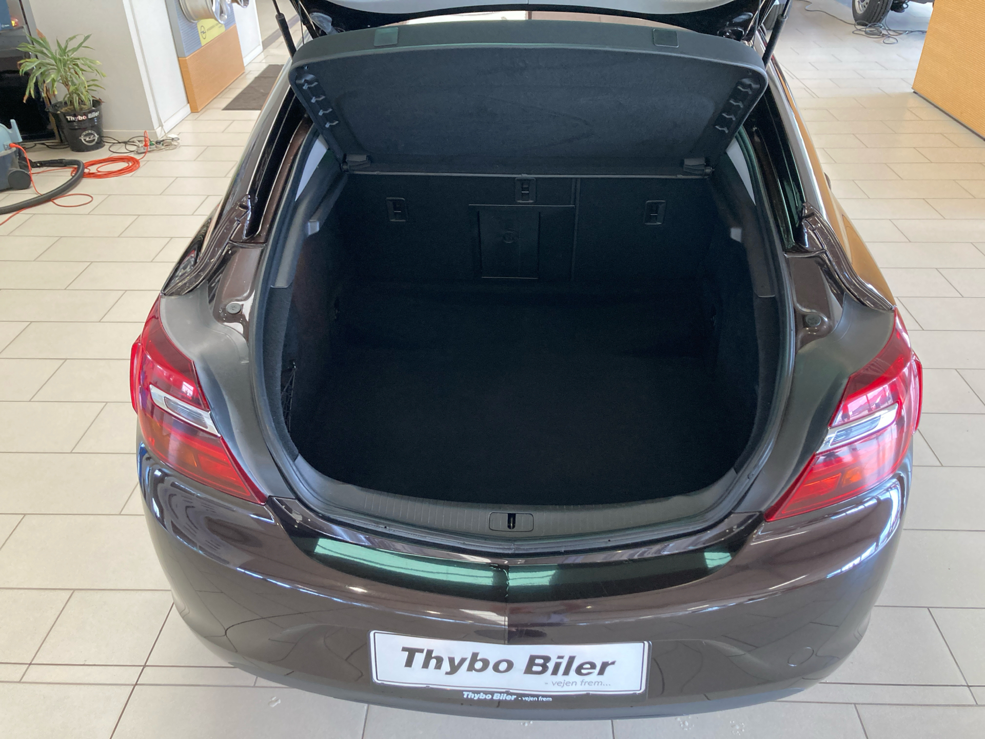 Billede af Opel Insignia 1,4 Edition 140HK 5d 6g