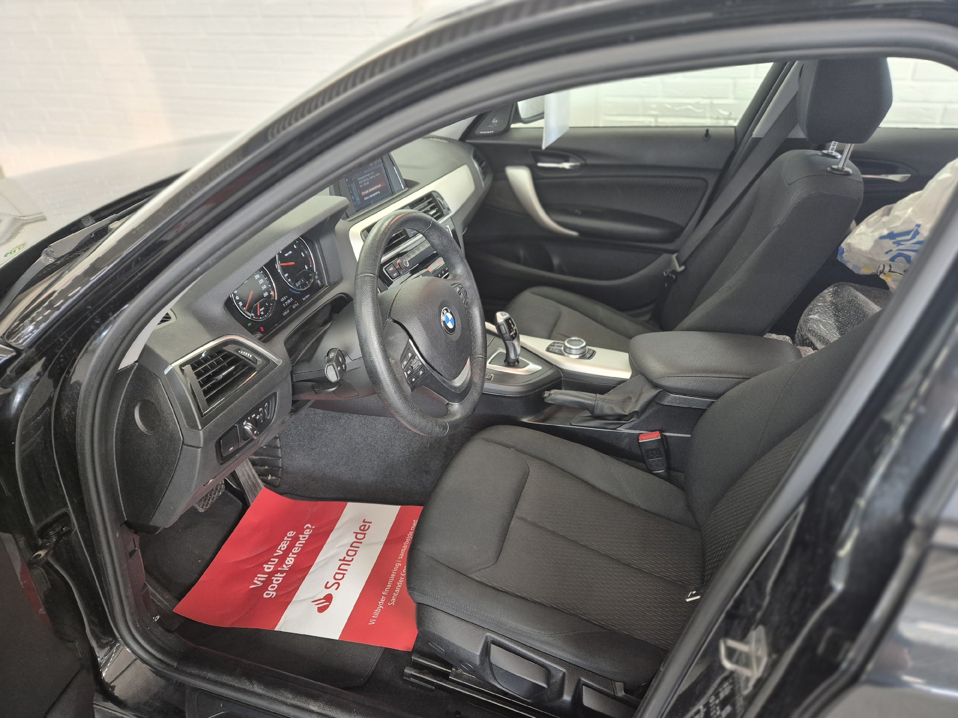 Billede af BMW 120d 2,0 D Connected 190HK 5d 6g