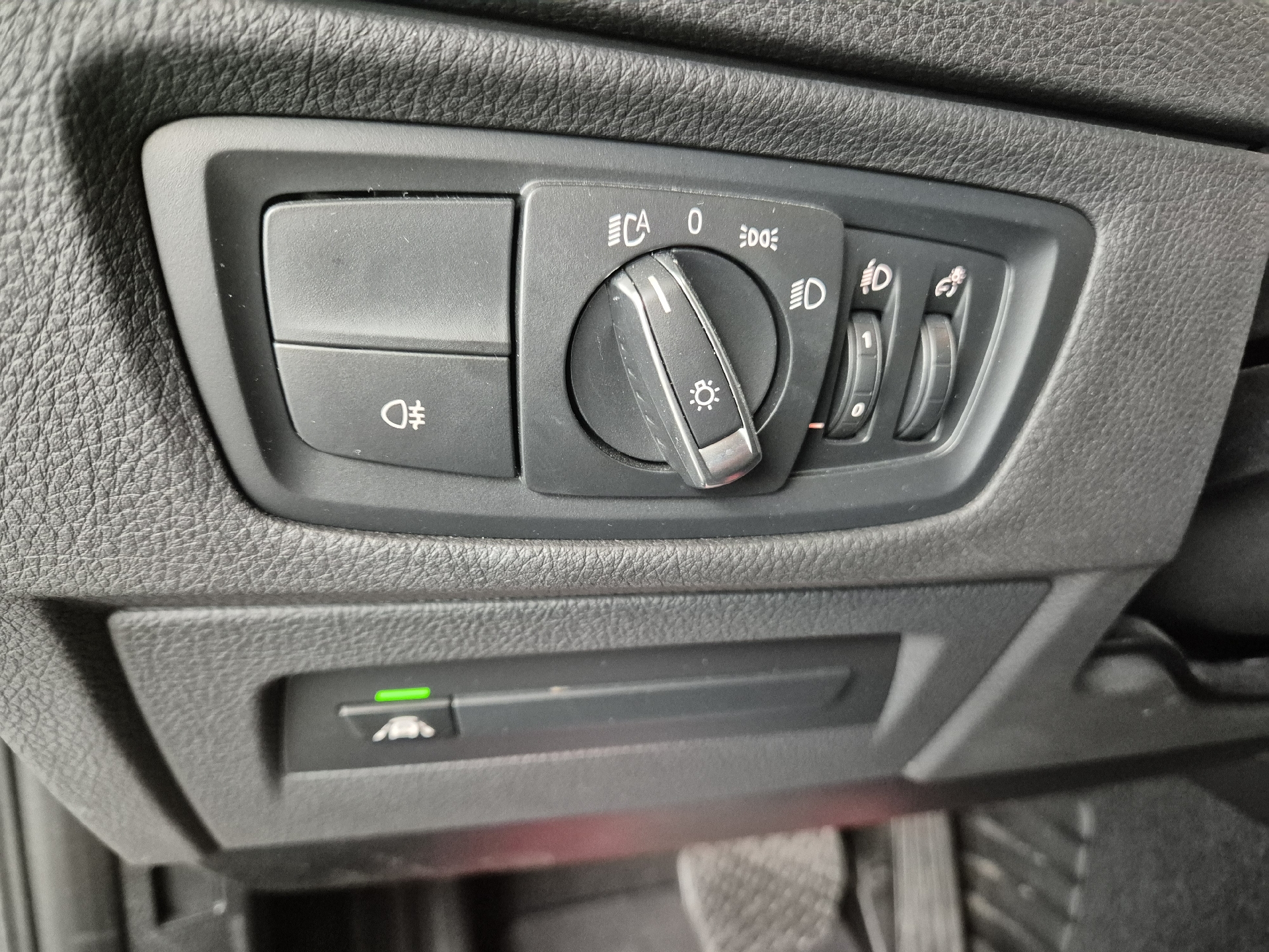 Billede af BMW 120d 2,0 D Connected 190HK 5d 6g