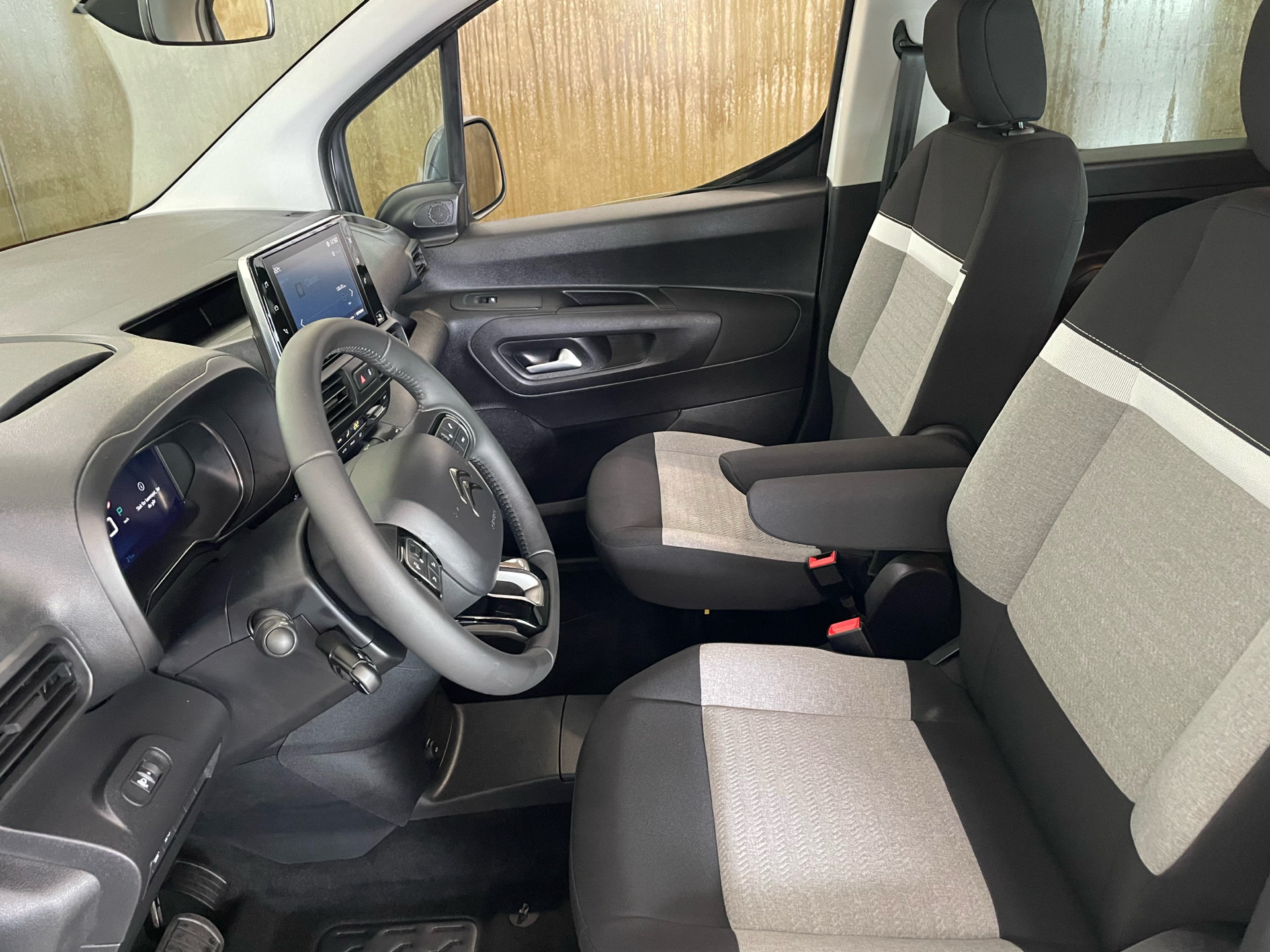 Billede af Citroën e-Berlingo EL Shine 136HK Aut.