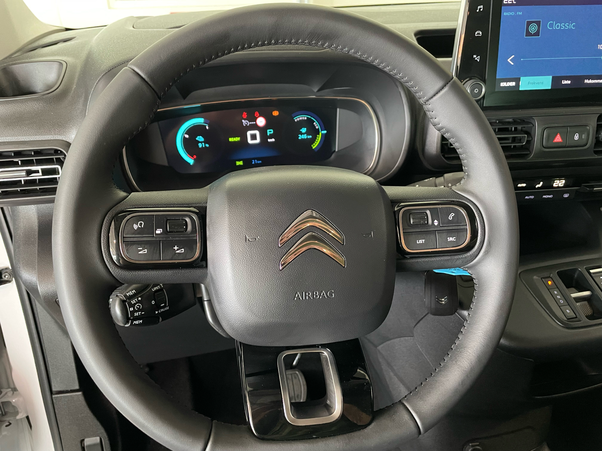 Billede af Citroën e-Berlingo EL Shine 136HK Aut.
